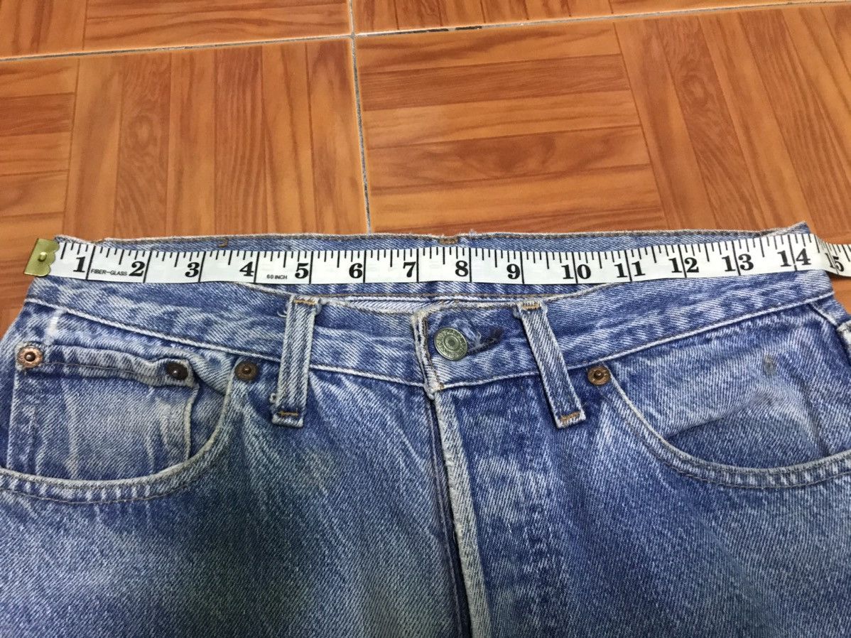 Levi's Vintage Clothing × Vintage 70s Vintage Levi’s 501 Light Wash Denim Size US 29 - 11 Thumbnail