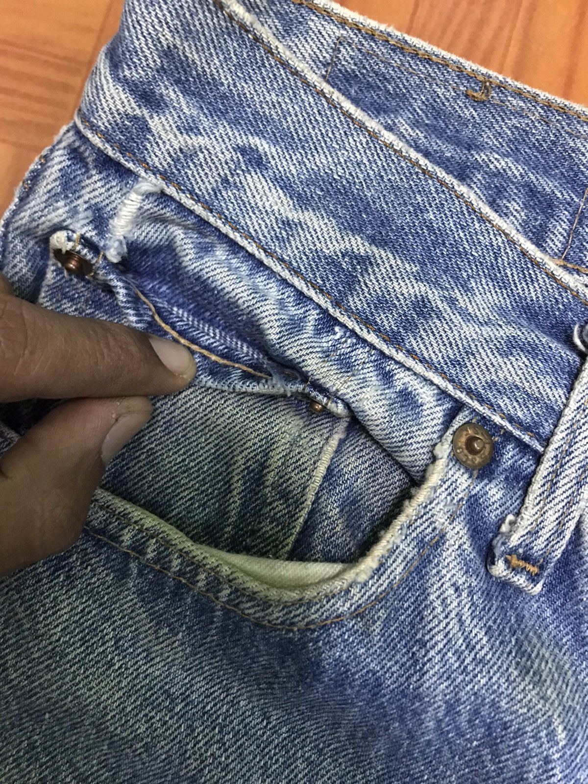 Levi's Vintage Clothing × Vintage 70s Vintage Levi’s 501 Light Wash Denim Size US 29 - 6 Thumbnail