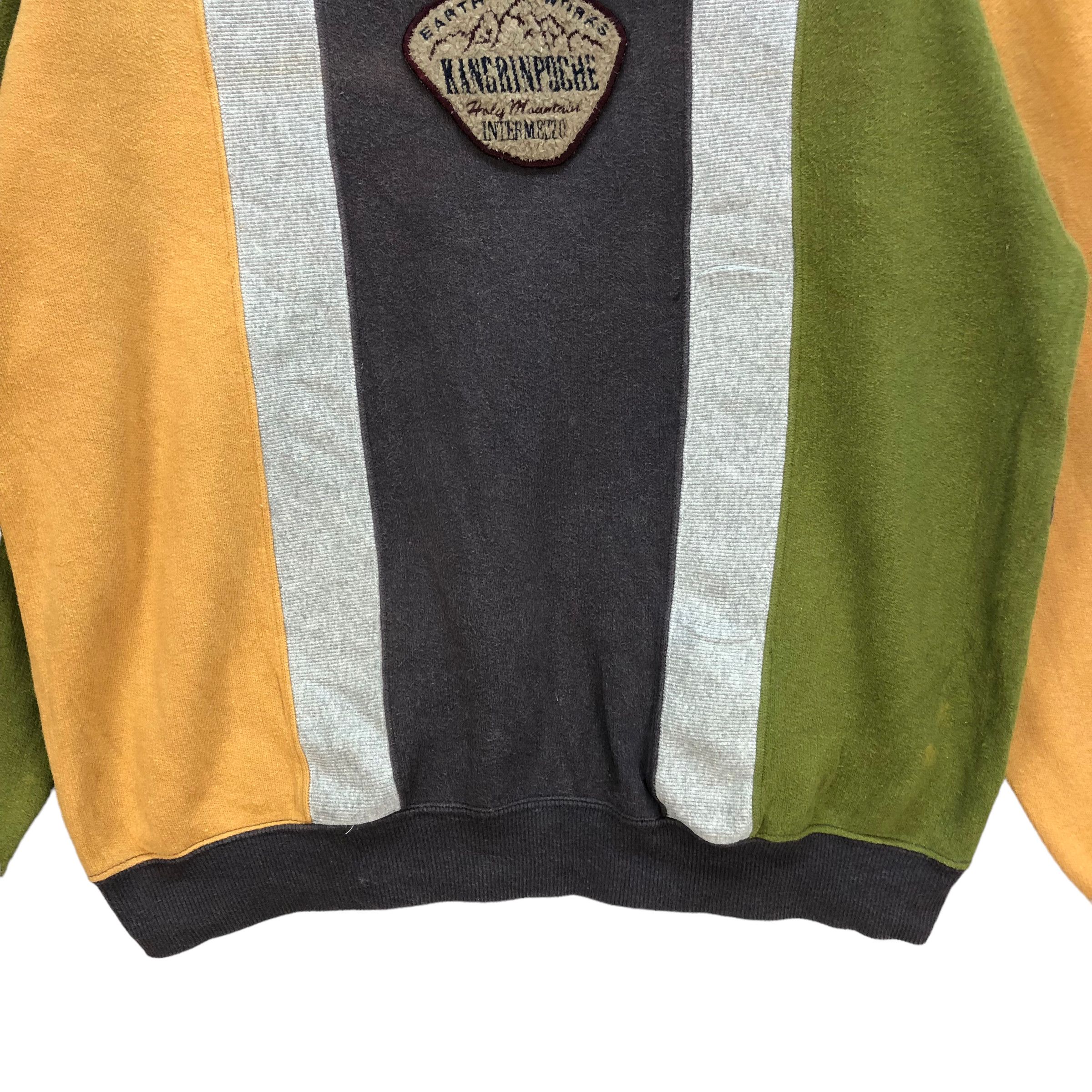 Vintage INTERMEZZO KANGRINPOCHE MOUNTAIN SWEATSHIRTS #7015-105 Size US L / EU 52-54 / 3 - 4 Thumbnail