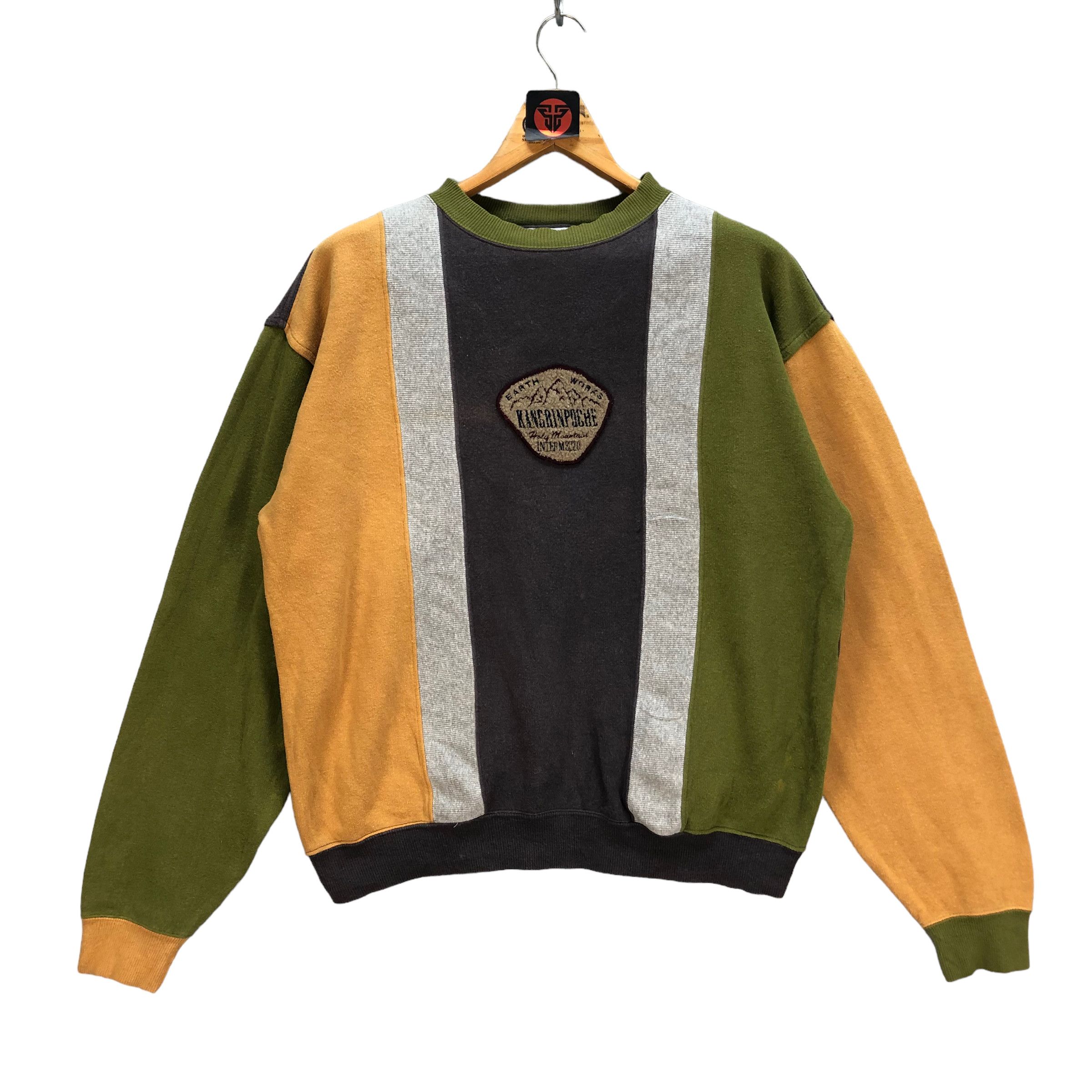 image of Vintage Intermezzo Kangrinpoche Mountain Sweatshirts 7015-105, Men's (Size Large)