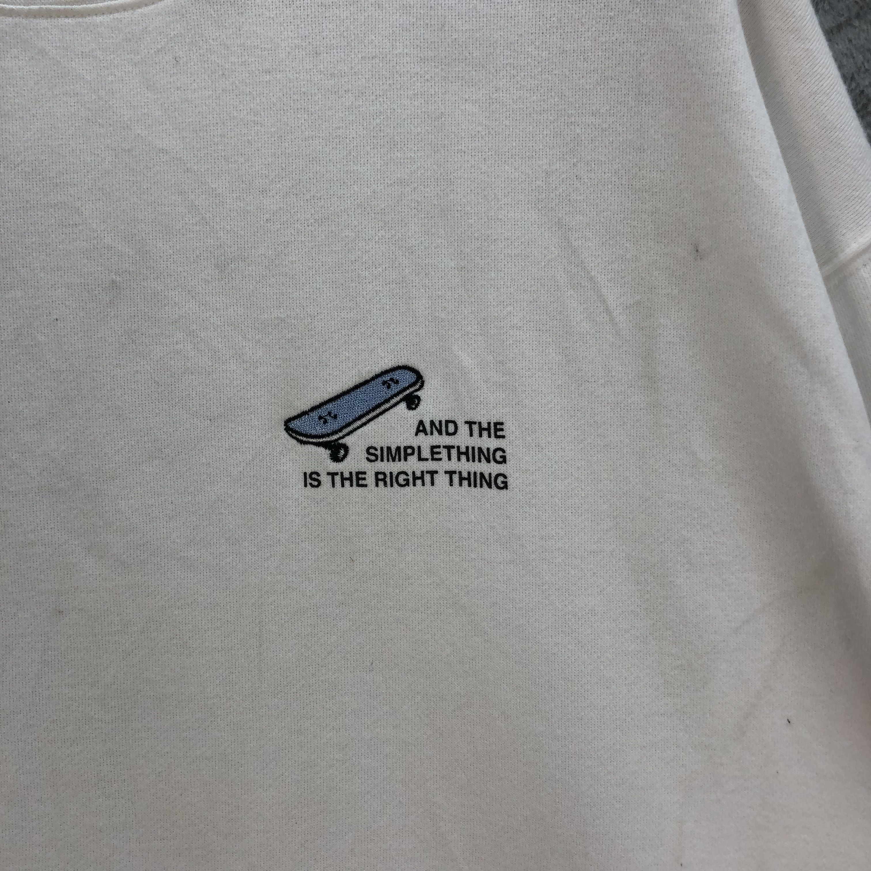 Vintage FIGHT FOR YOU LIFE PRINTED WORD SWEATSHIRTS #7020-105 Size US L / EU 52-54 / 3 - 5 Thumbnail