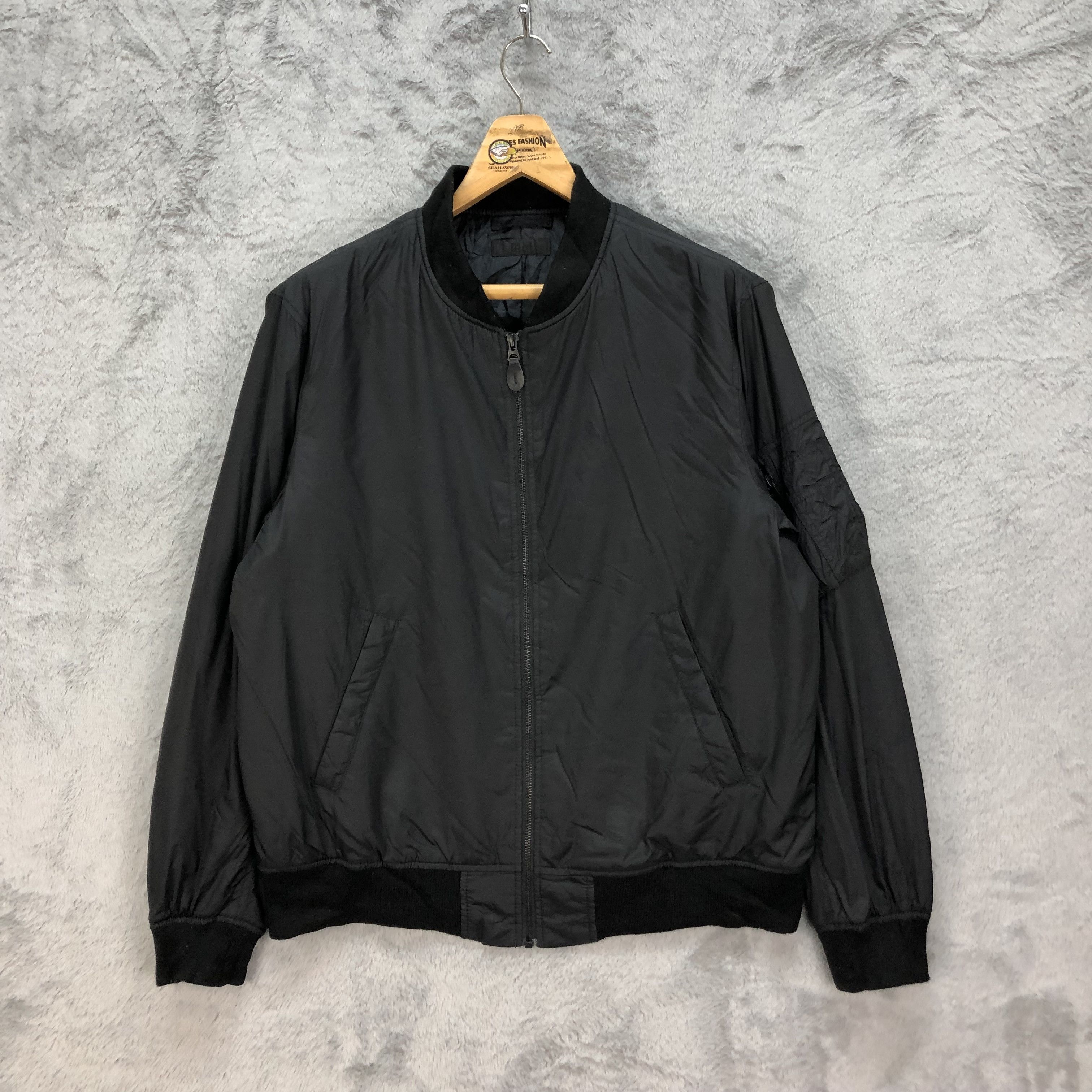 Japanese Brand UNIQLO BOMBER JACKET #5498-193 Size US L / EU 52-54 / 3 - 1 Thumbnail