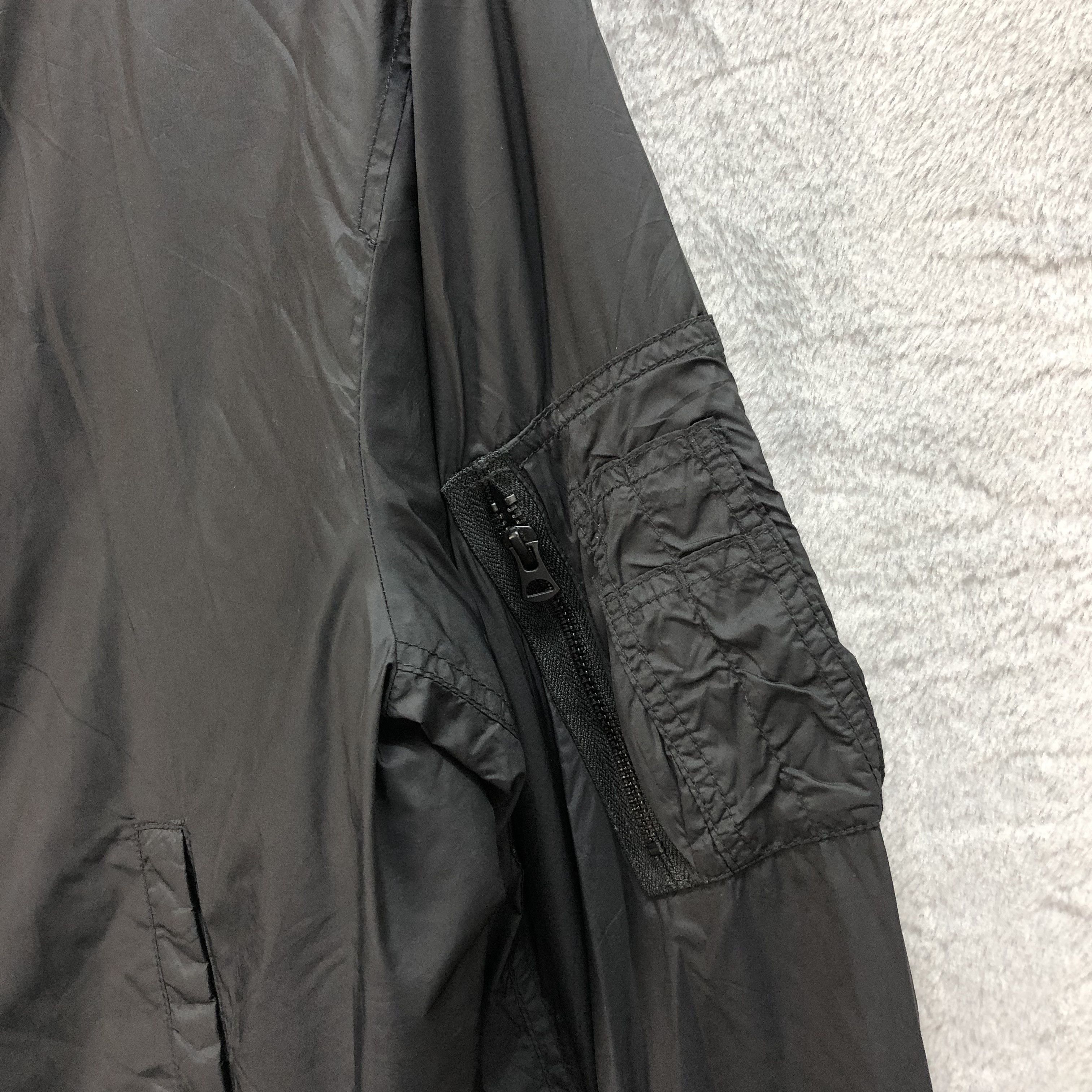 Japanese Brand UNIQLO BOMBER JACKET #5498-193 Size US L / EU 52-54 / 3 - 6 Thumbnail