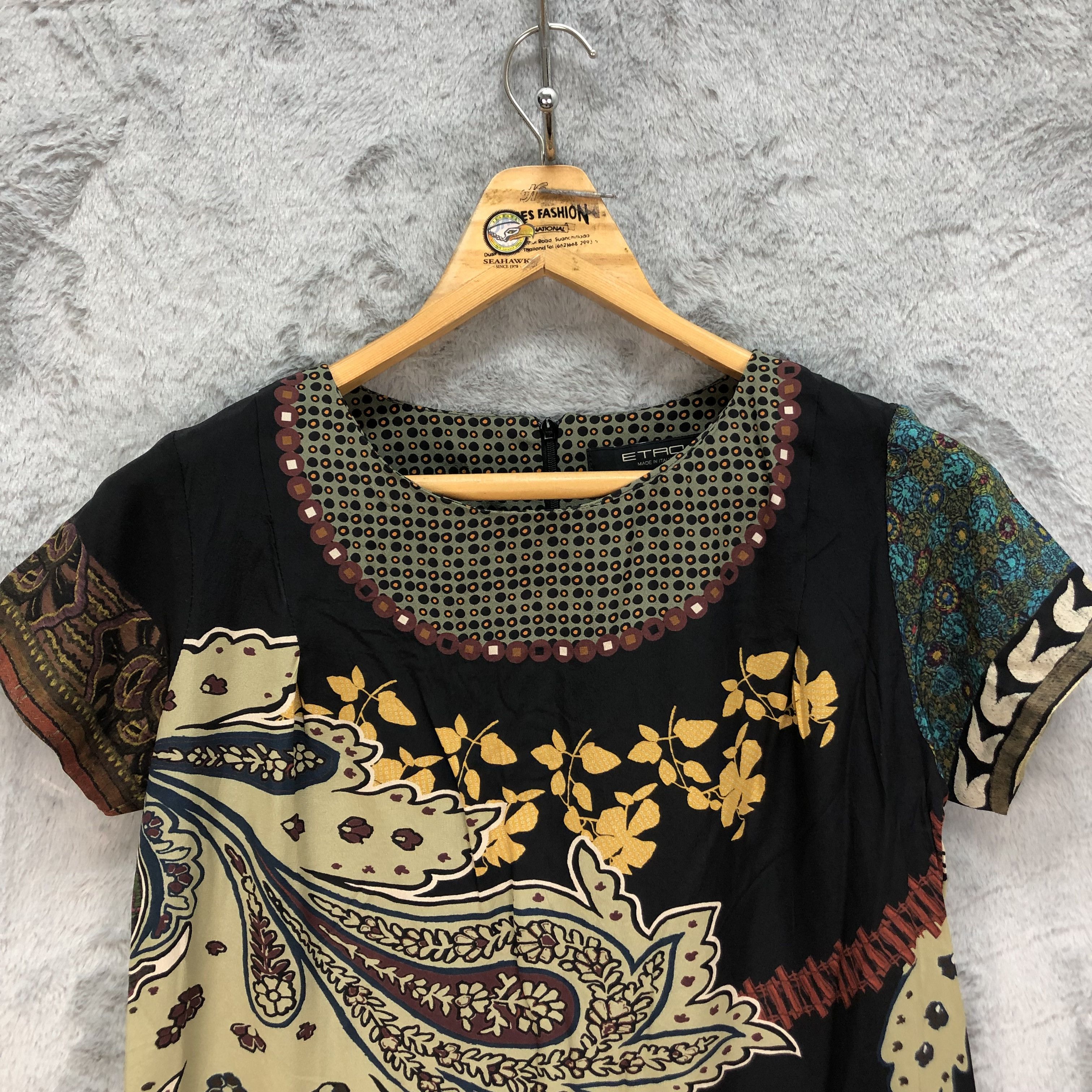 Japanese Brand ETRO SPA VIA SPARTACO 100% SILK BLOUSE #5350-185 Size S / US 4 / IT 40 - 2 Thumbnail