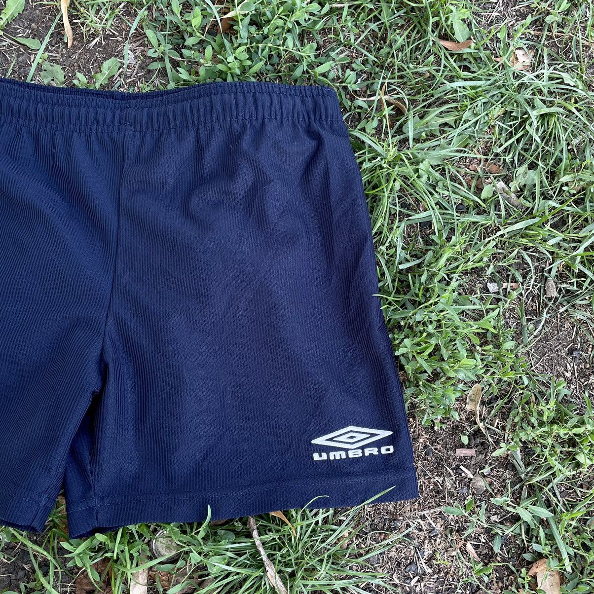 Umbro Vintage 90s Sport Umbro Logo Shorts Streetwear 90s Size US 32 / EU 48 - 2 Thumbnail