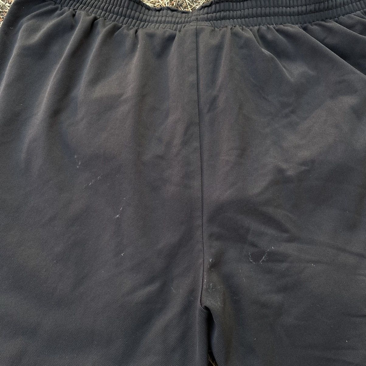 Vintage Vintage Nike Swoosh Shorts Y2K Streetwear Skate Oversized 34 Size US 34 / EU 50 - 5 Thumbnail