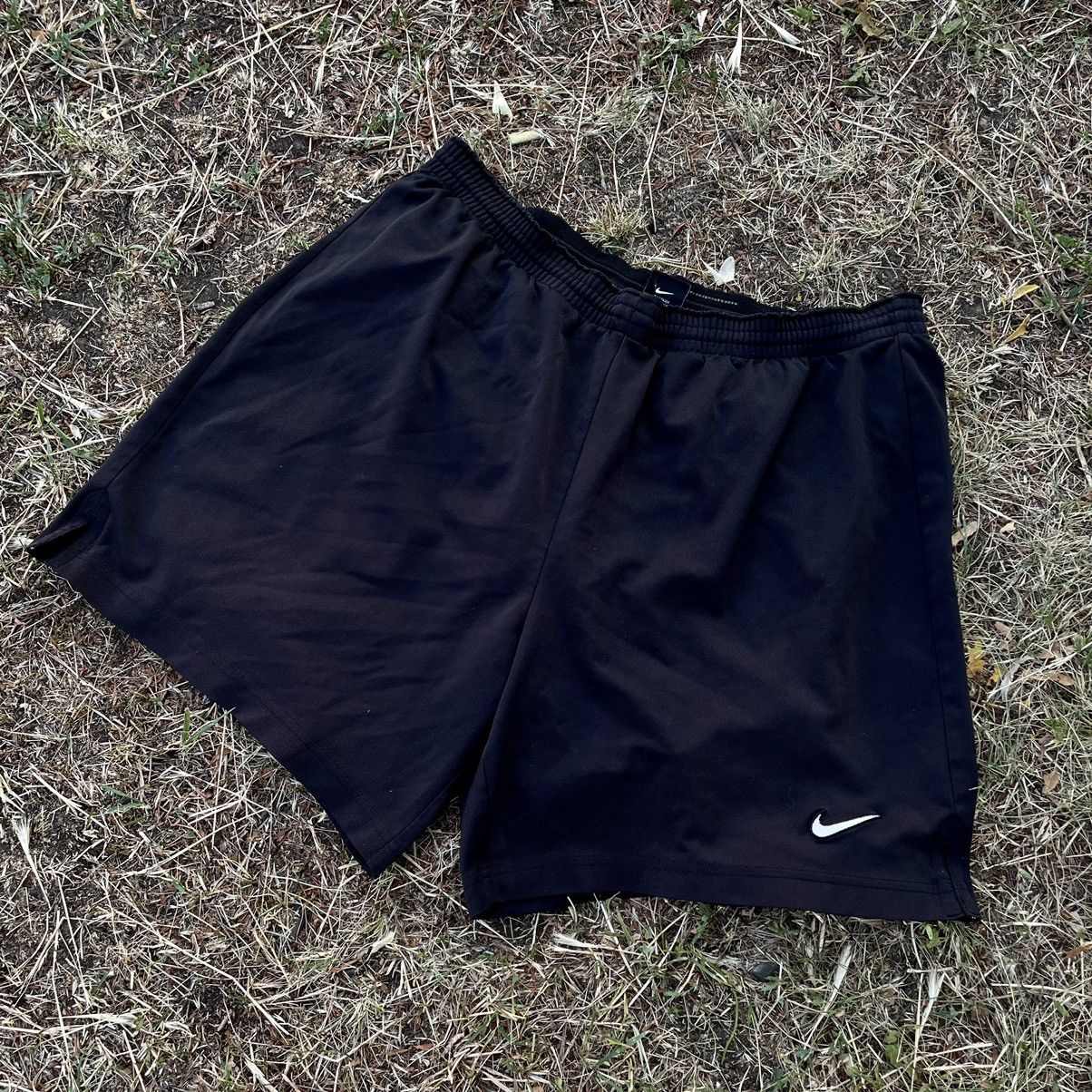 Vintage Vintage Nike Swoosh Shorts Y2K Streetwear Skate Oversized 34 Size US 34 / EU 50 - 6 Thumbnail