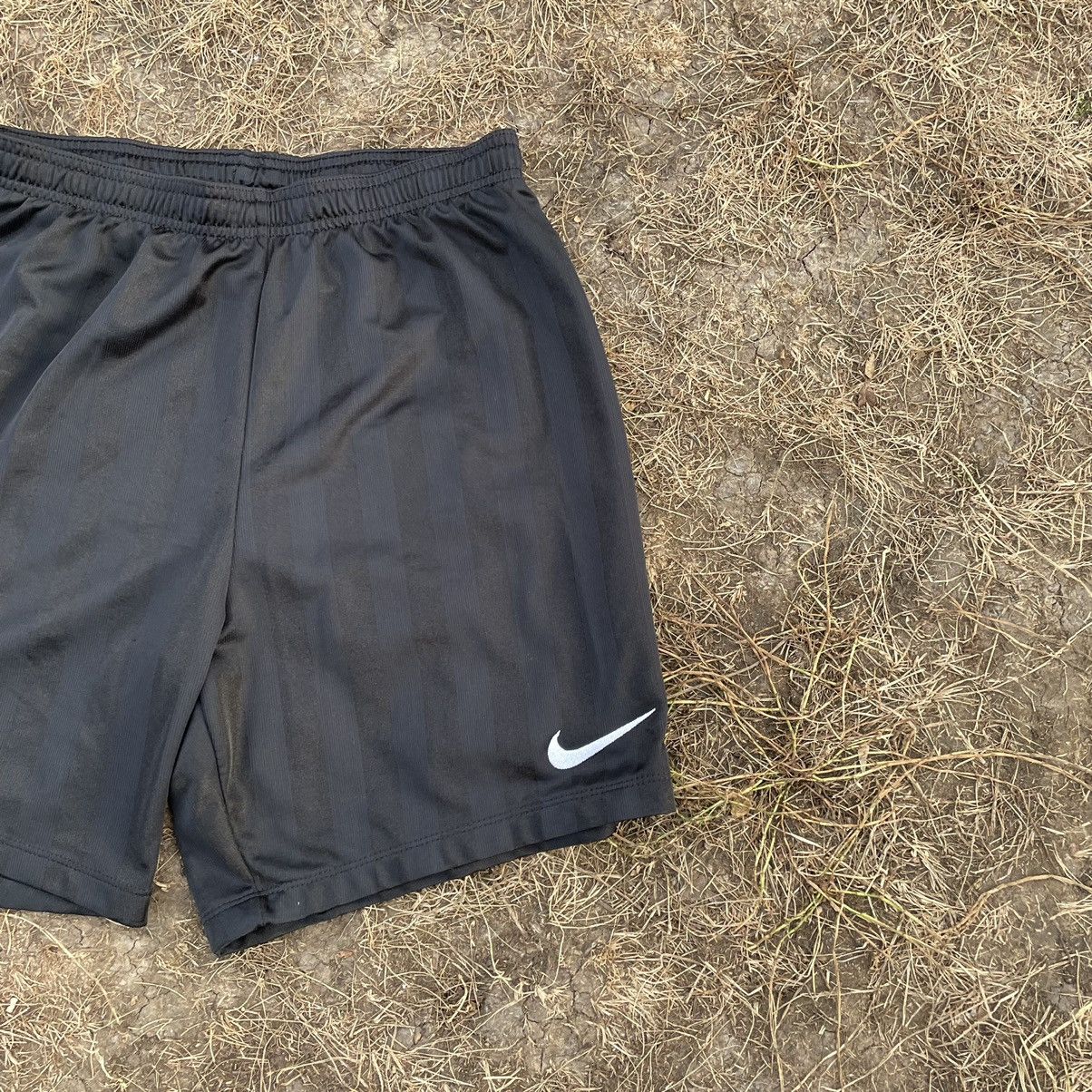 Nike Vintage Y2K Drill Nike Swoosh Logo Shorts Streetwear 90s Size US 30 / EU 46 - 2 Thumbnail