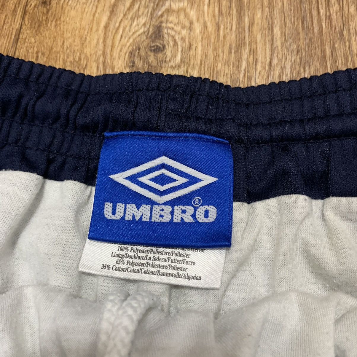 Vintage Y2K Umbro Logo Shorts Streetwear Skate Baggy Navy Faded 30 Size US 30 / EU 46 - 5 Thumbnail