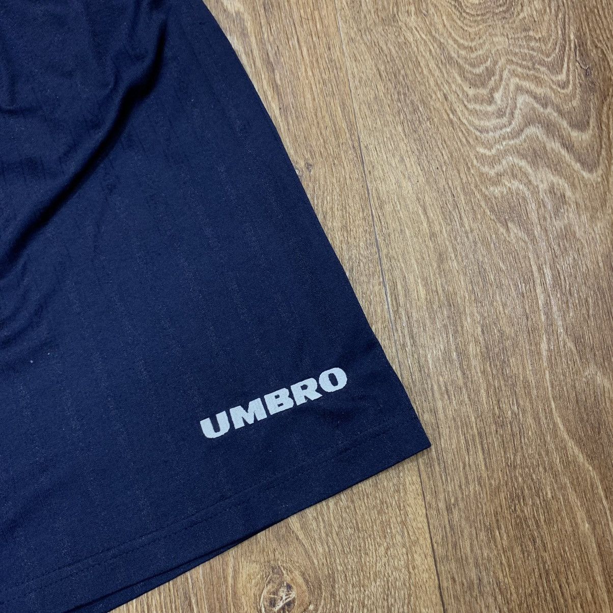 Vintage Y2K Umbro Logo Shorts Streetwear Skate Baggy Navy Faded 30 Size US 30 / EU 46 - 3 Thumbnail
