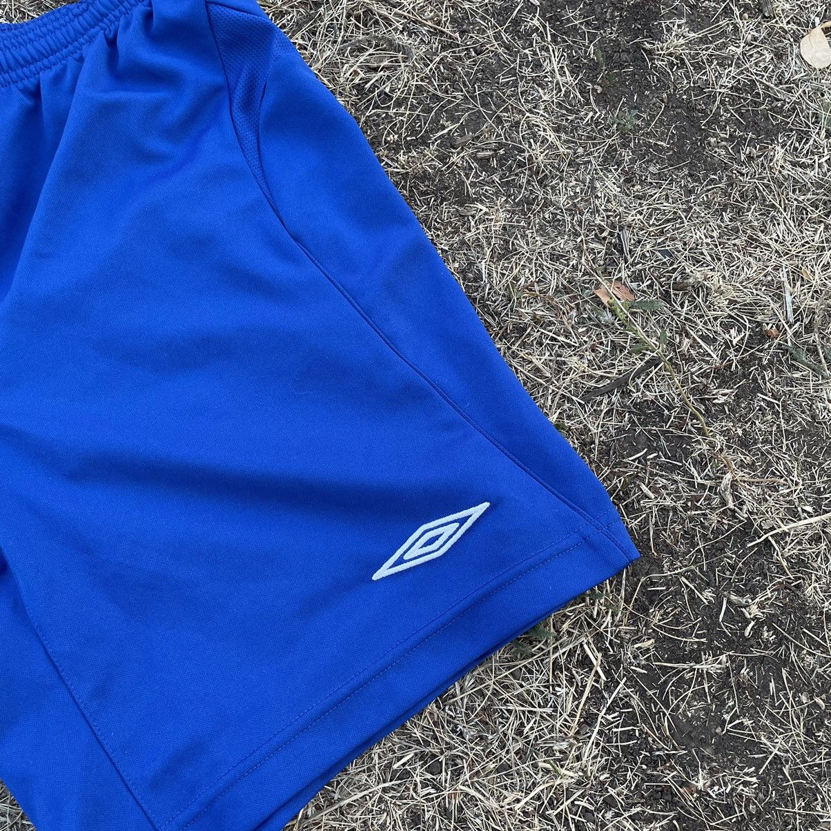 Vintage Vintage 90s Umbro Logo Shorts Streetwear Skate Blue Baggy 30 Size US 30 / EU 46 - 4 Thumbnail