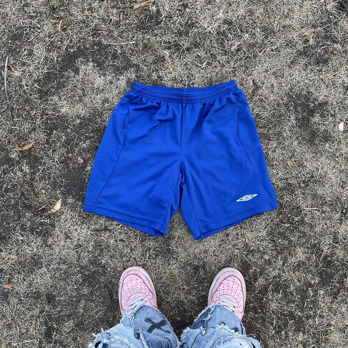 Vintage Vintage 90s Umbro Logo Shorts Streetwear Skate Blue Baggy 30 Size US 30 / EU 46 - 2 Thumbnail