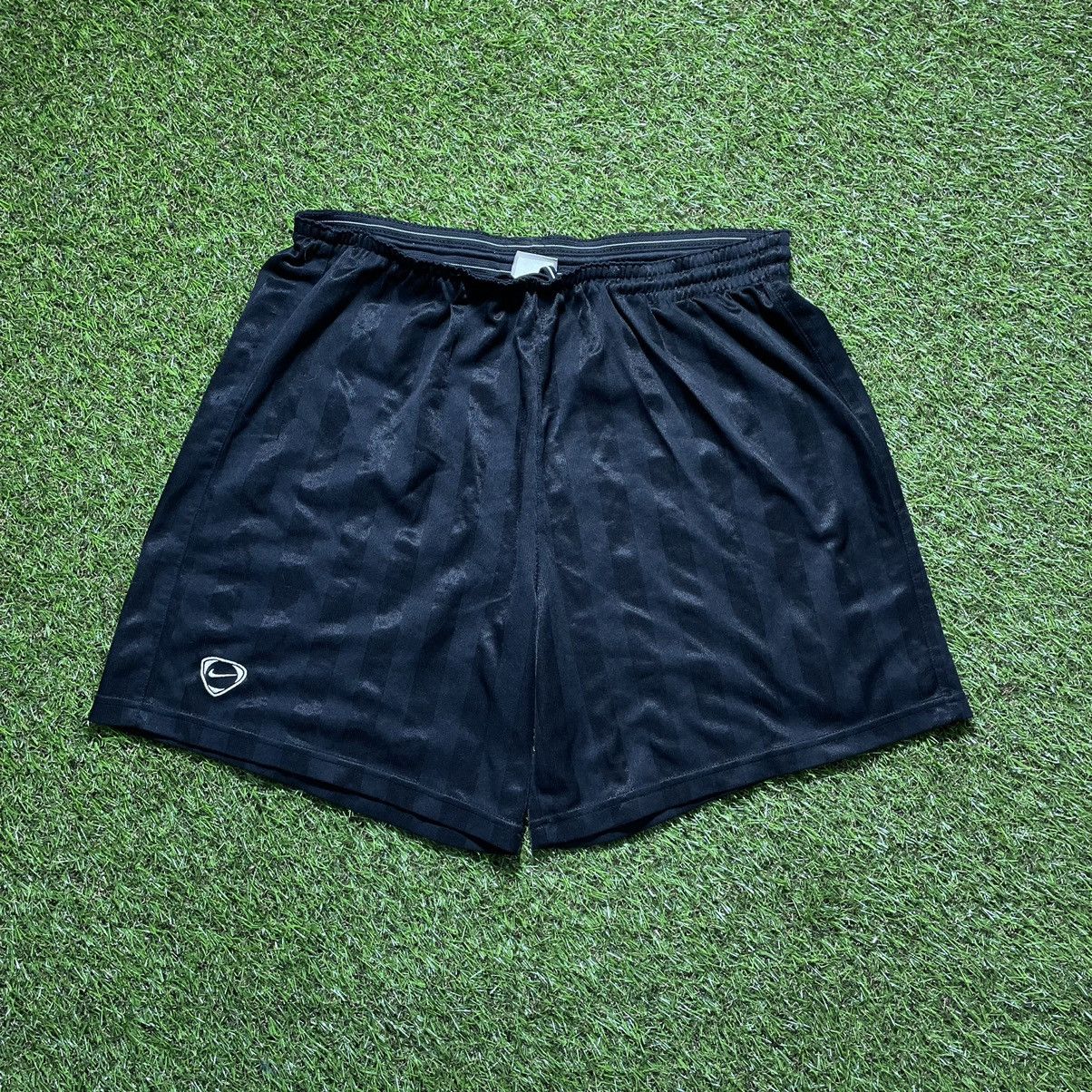 Nike Vintage 90s Nike Swoosh Logo Shorts Streetwear Size US 32 / EU 48 - 1 Thumbnail