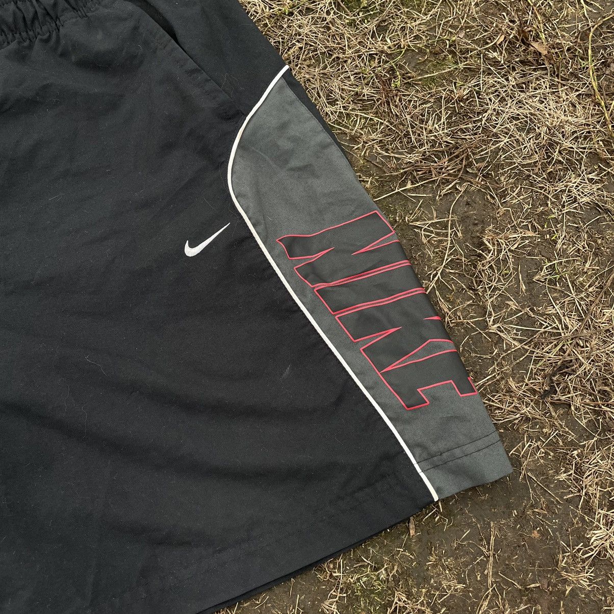 Nike Vintage Y2K Nike Swoosh Logo Shorts Streetwear Sports Casual Size US 34 / EU 50 - 3 Thumbnail