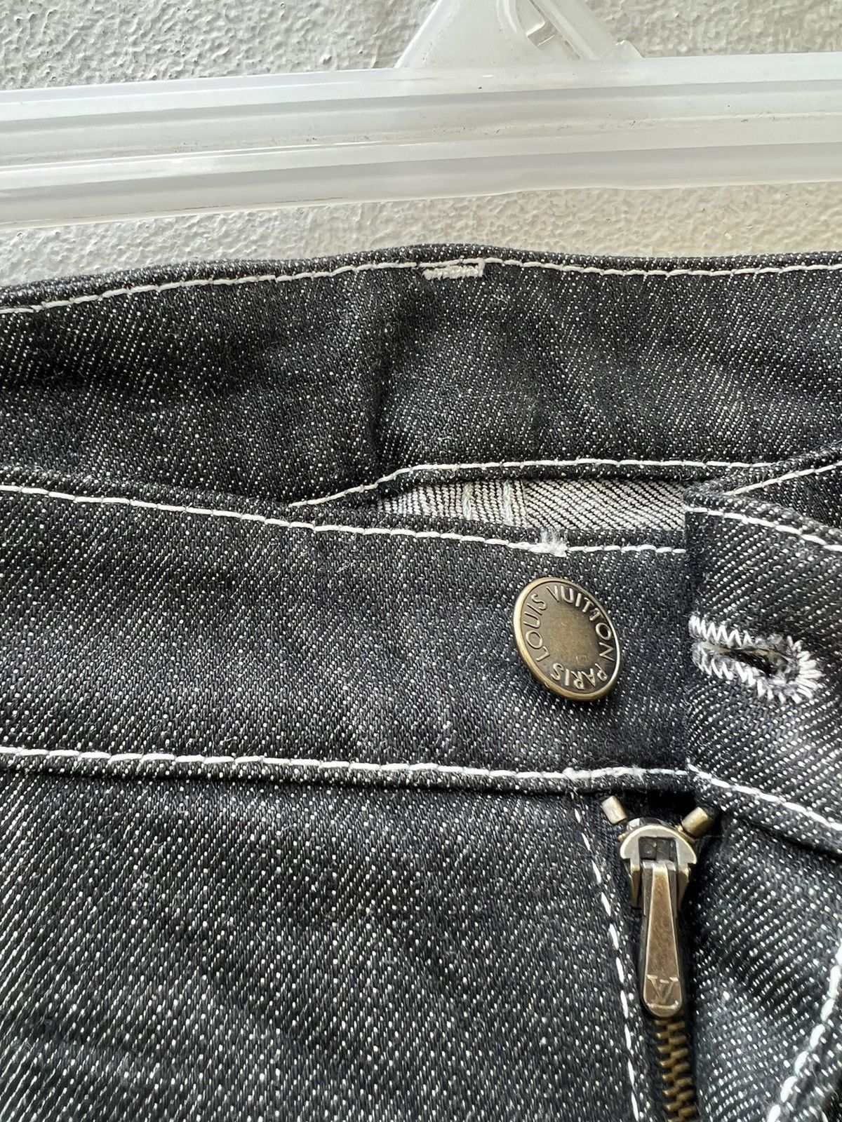 Louis Vuitton NWT LV Denim Flare Jeans Size 26" / US 2 / IT 38 - 2 Thumbnail