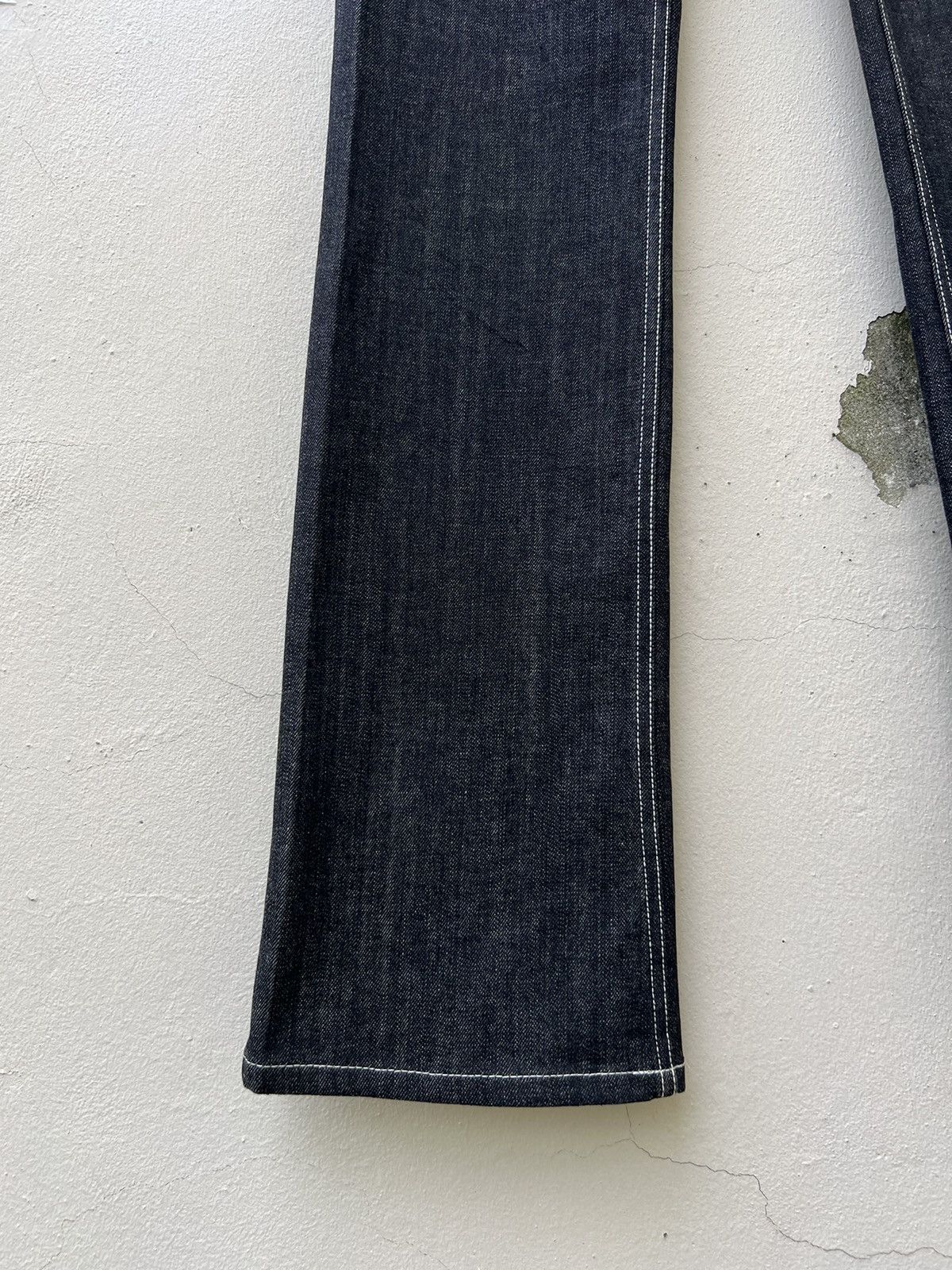Louis Vuitton NWT LV Denim Flare Jeans Size 26" / US 2 / IT 38 - 4 Thumbnail