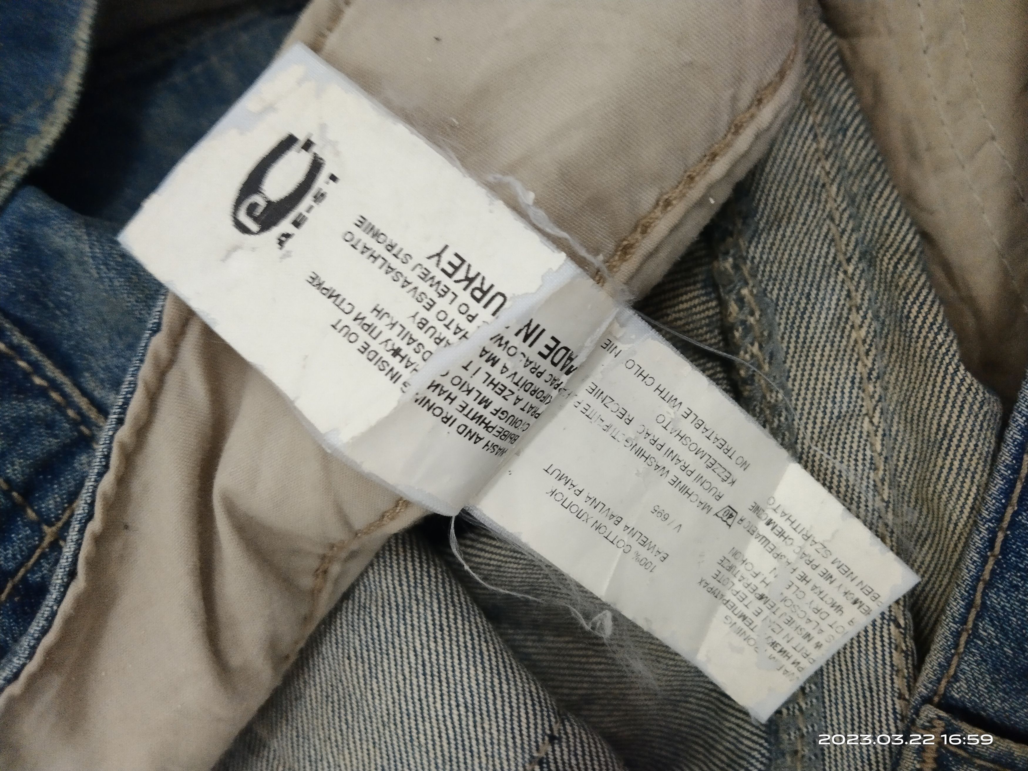 Other BAGGY SICK VIGOS DENIM PANTS Size US 35 - 8 Thumbnail