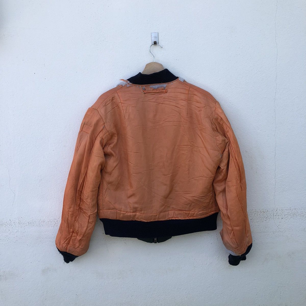 Avirex TRUE VINTAGE TRUE WORN AVIREX BOMBER JACKET Size US S / EU 44-46 / 1 - 15 Thumbnail