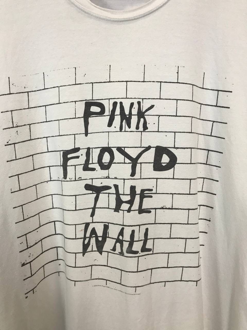 Band Tees Pink Floyd 2010 vintage rock band tee Size US XL / EU 56 / 4 - 3 Thumbnail