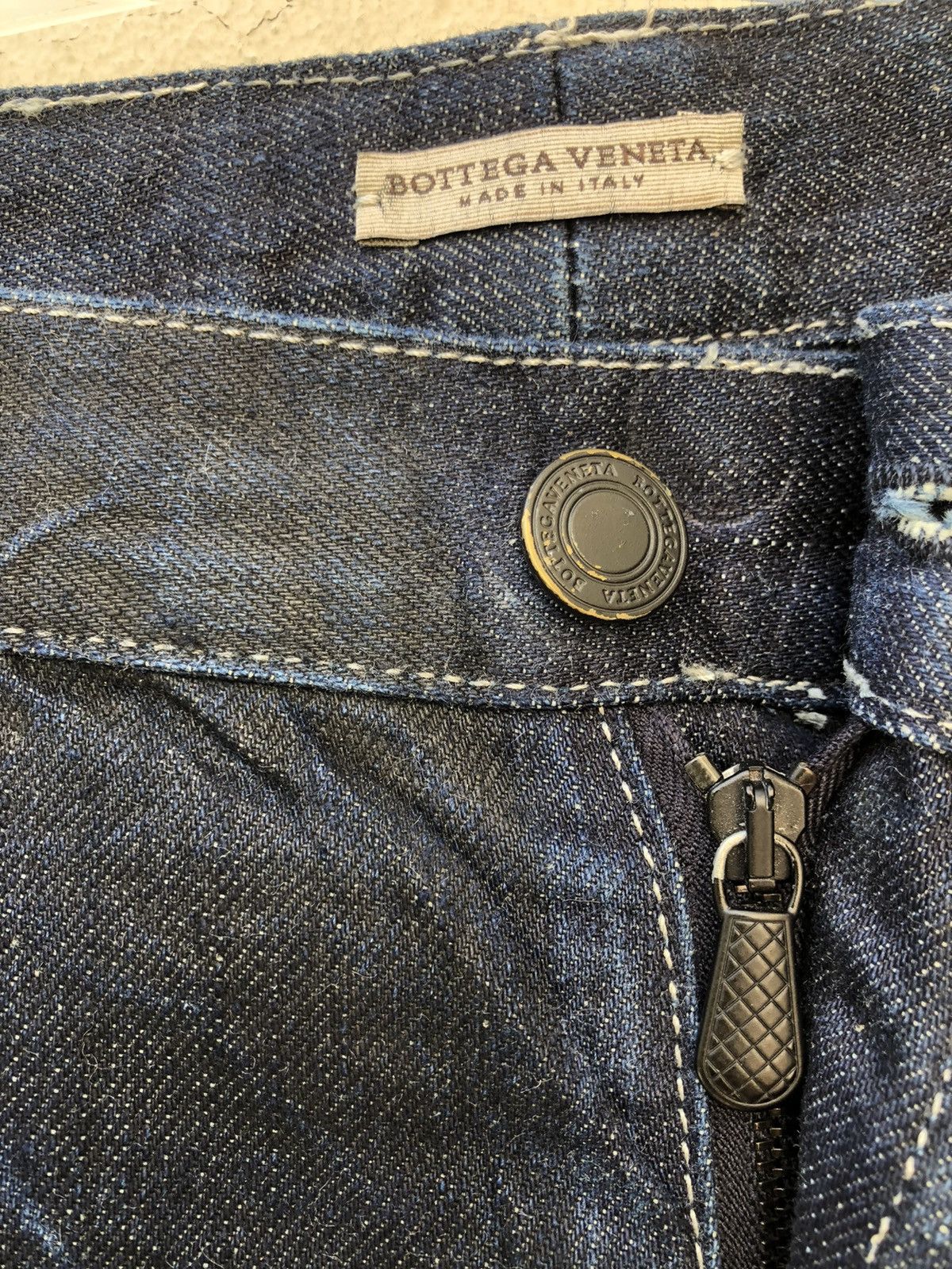 Bottega Veneta The Iconic Bottega Veneta Made in Italy Waxed Denim Jeans Size US 36 / EU 52 - 9 Thumbnail