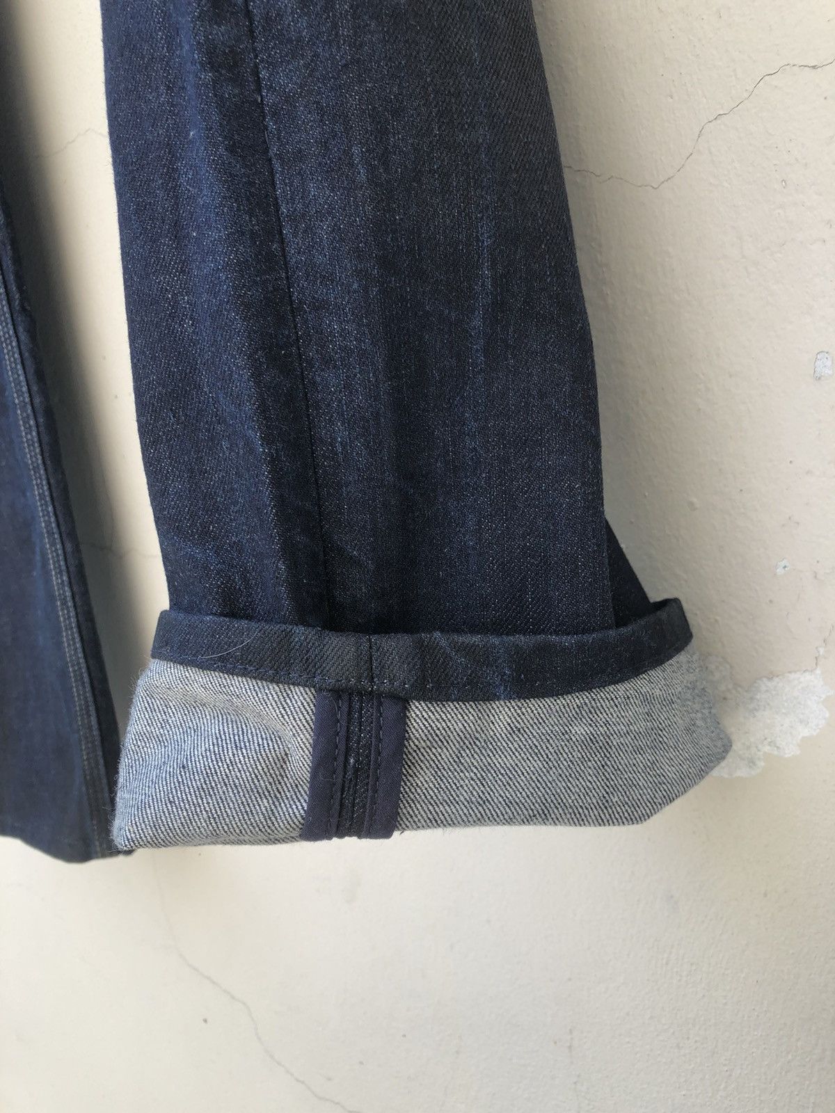 Bottega Veneta The Iconic Bottega Veneta Made in Italy Waxed Denim Jeans Size US 36 / EU 52 - 16 Thumbnail