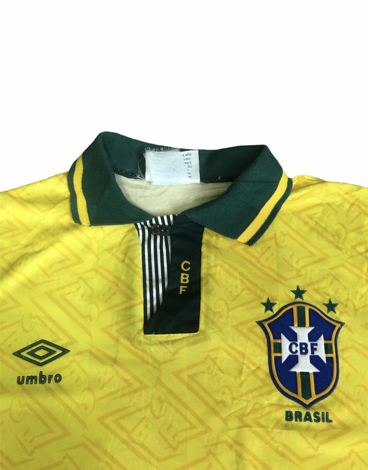 Vintage Vintage 1991/92 Brasil Soccer Jersey Size US M / EU 48-50 / 2 - 3 Thumbnail