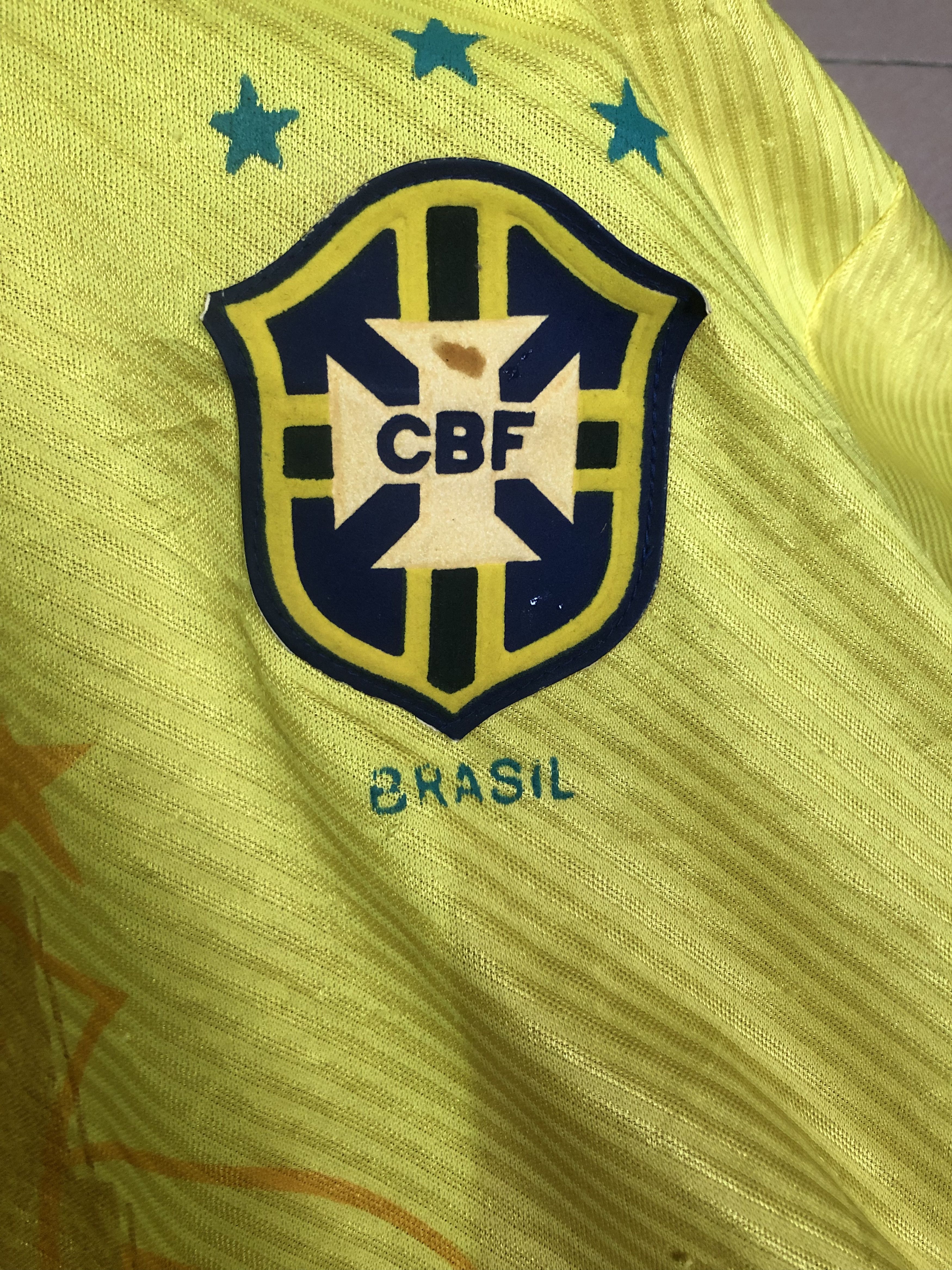Vintage Vintage 1993/94 Brasil Soccer Jersey Size US M / EU 48-50 / 2 - 4 Thumbnail