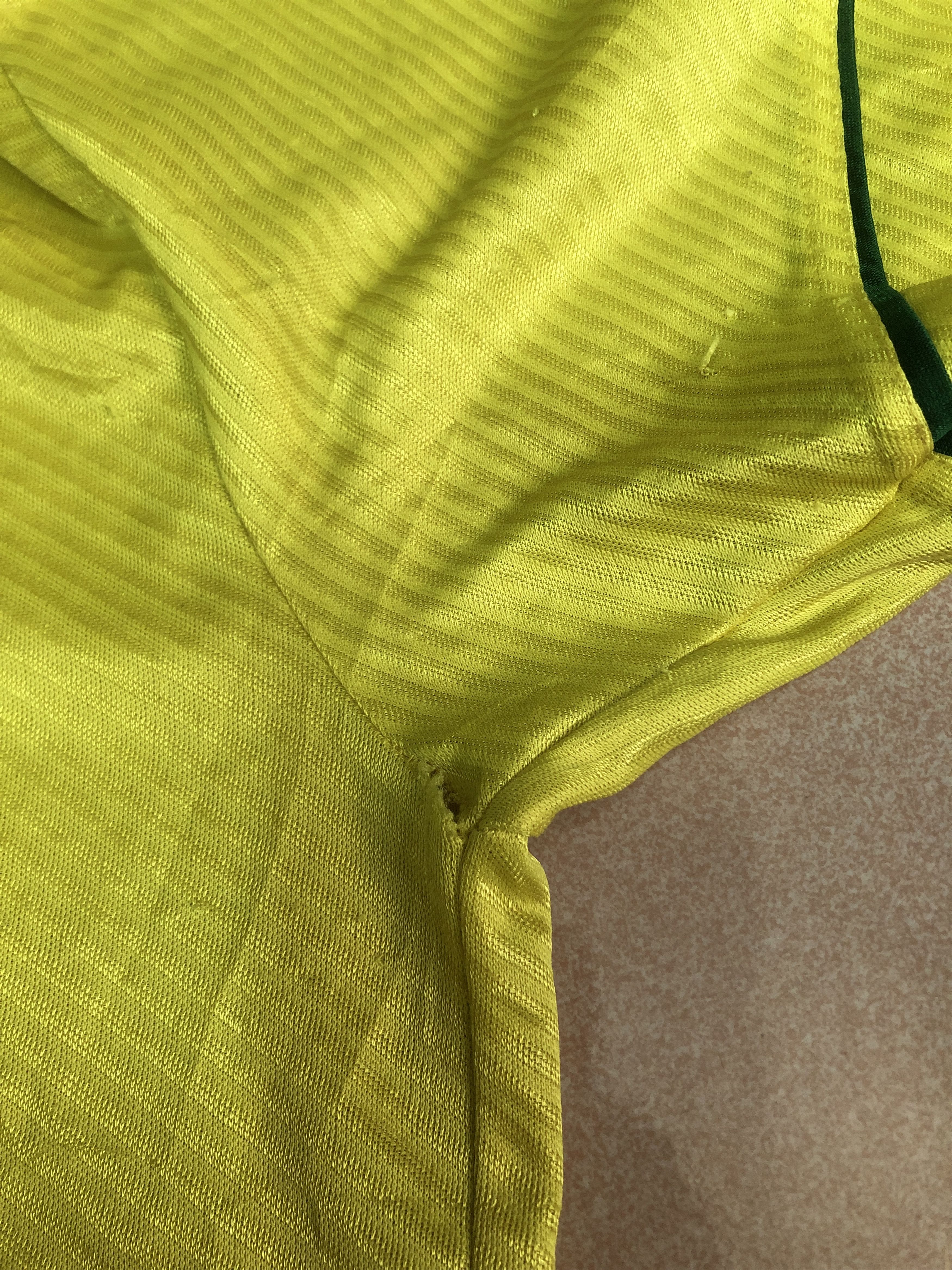 Vintage Vintage 1993/94 Brasil Soccer Jersey Size US M / EU 48-50 / 2 - 8 Thumbnail