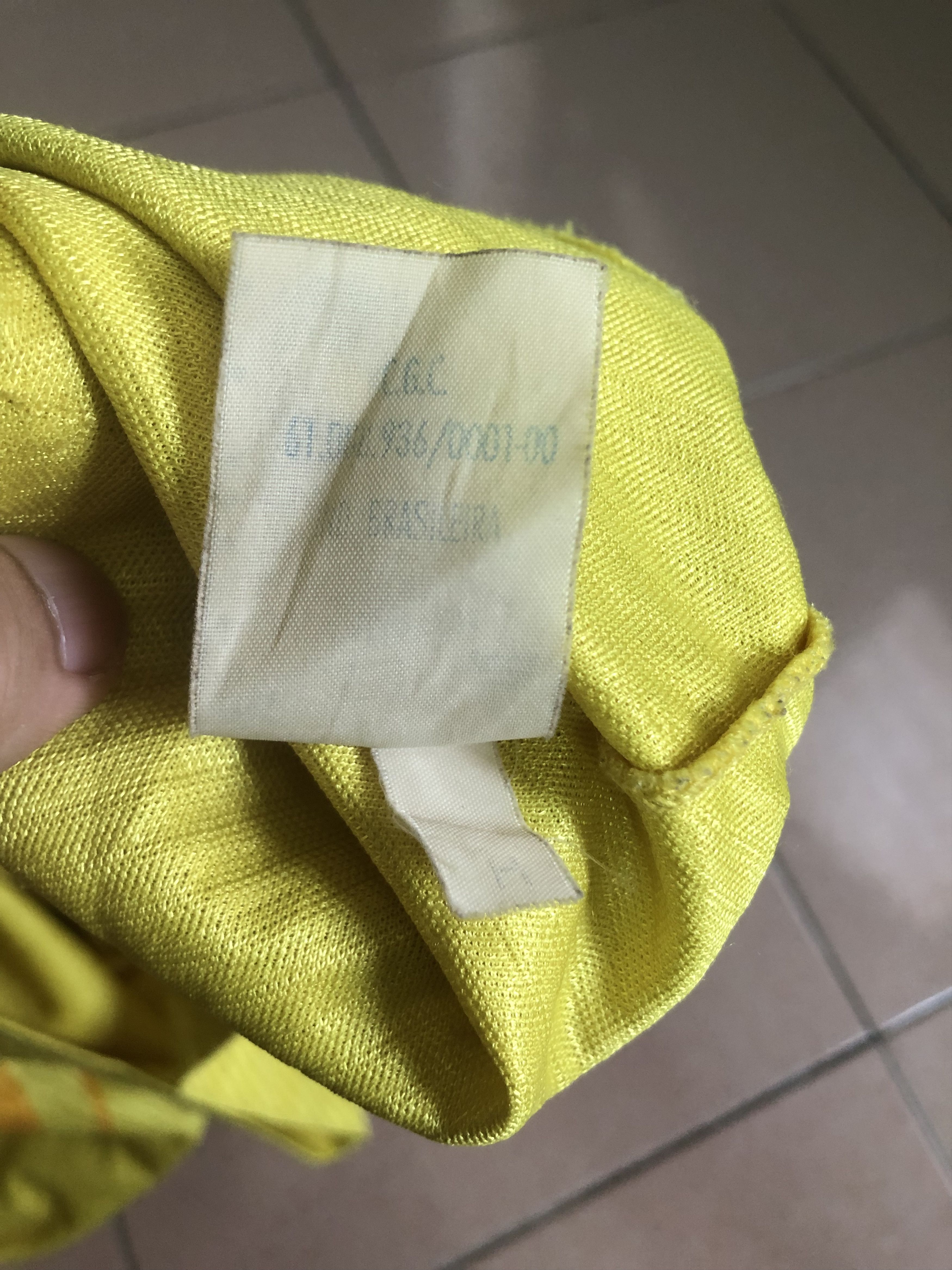 Vintage Vintage 1993/94 Brasil Soccer Jersey Size US M / EU 48-50 / 2 - 5 Thumbnail