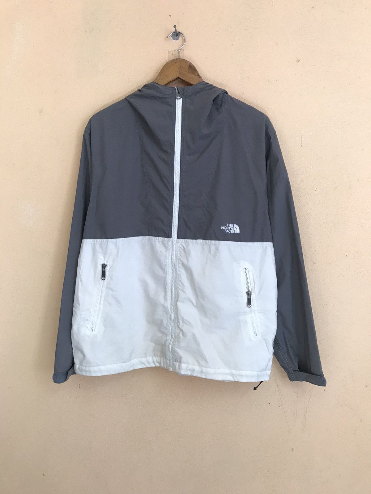 The North Face THE NORTH FACE BLOCKCOLORS HOODIE JACKET BY KAZUKI KURAISHI Size US M / EU 48-50 / 2 - 2 Thumbnail