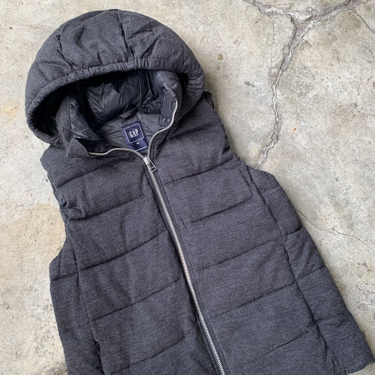 Gap Gap black hoodie vest Size US XS / EU 42 / 0 - 12 Thumbnail