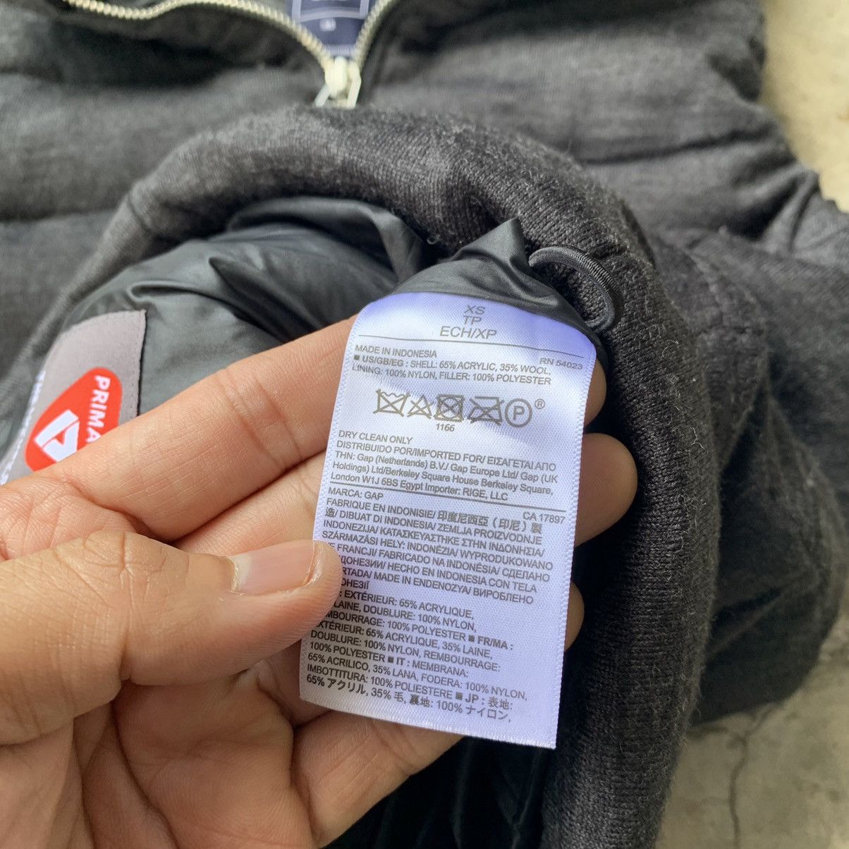 Gap Gap black hoodie vest Size US XS / EU 42 / 0 - 7 Thumbnail