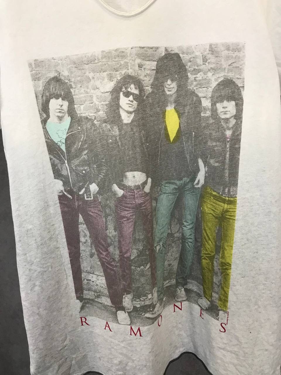 Band Tees Ramones rock band tee Size US M / EU 48-50 / 2 - 3 Thumbnail