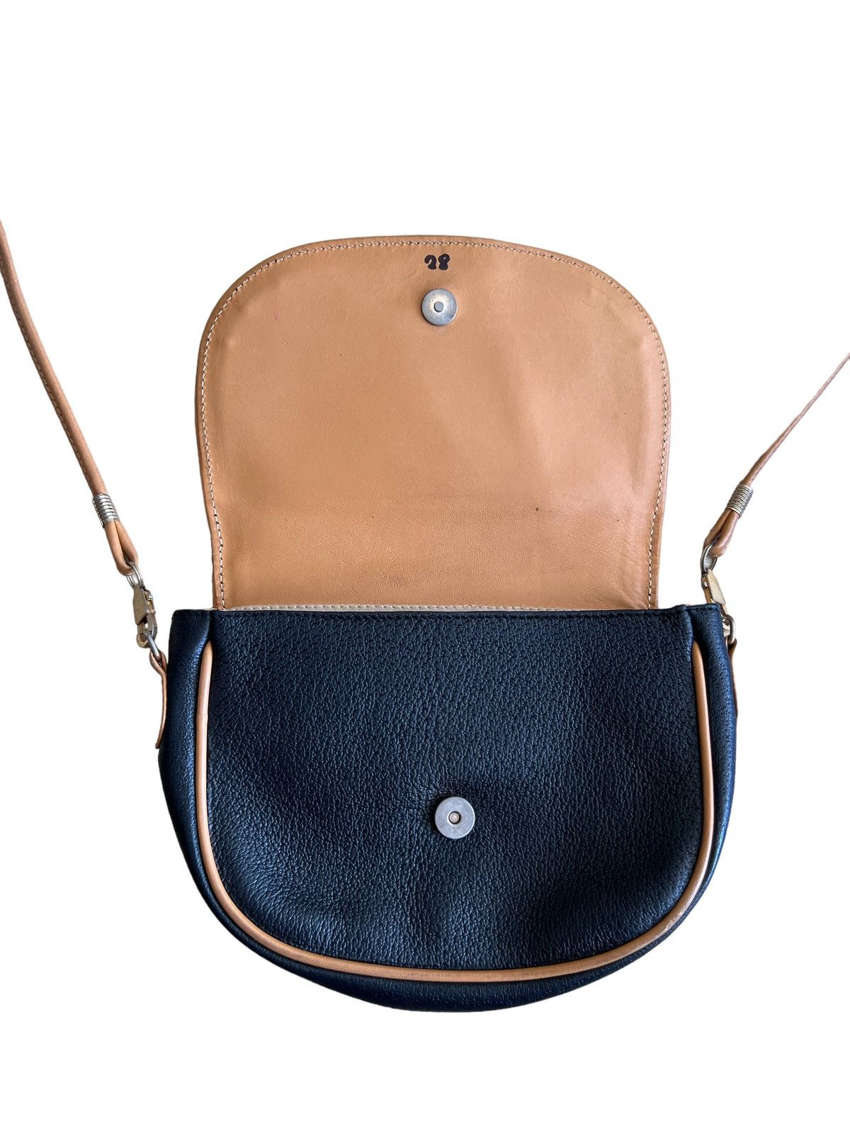 Gucci GRAIL🔥Auth. 80s Gucci Plus ™️ Logo Leather Crossbody Bag Size ONE SIZE - 7 Thumbnail