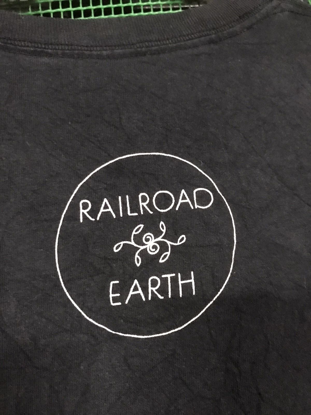 Band Tees Railroad Earth Tshirt Short Sleeve Crewneck Pullover Size US L / EU 52-54 / 3 - 5 Thumbnail