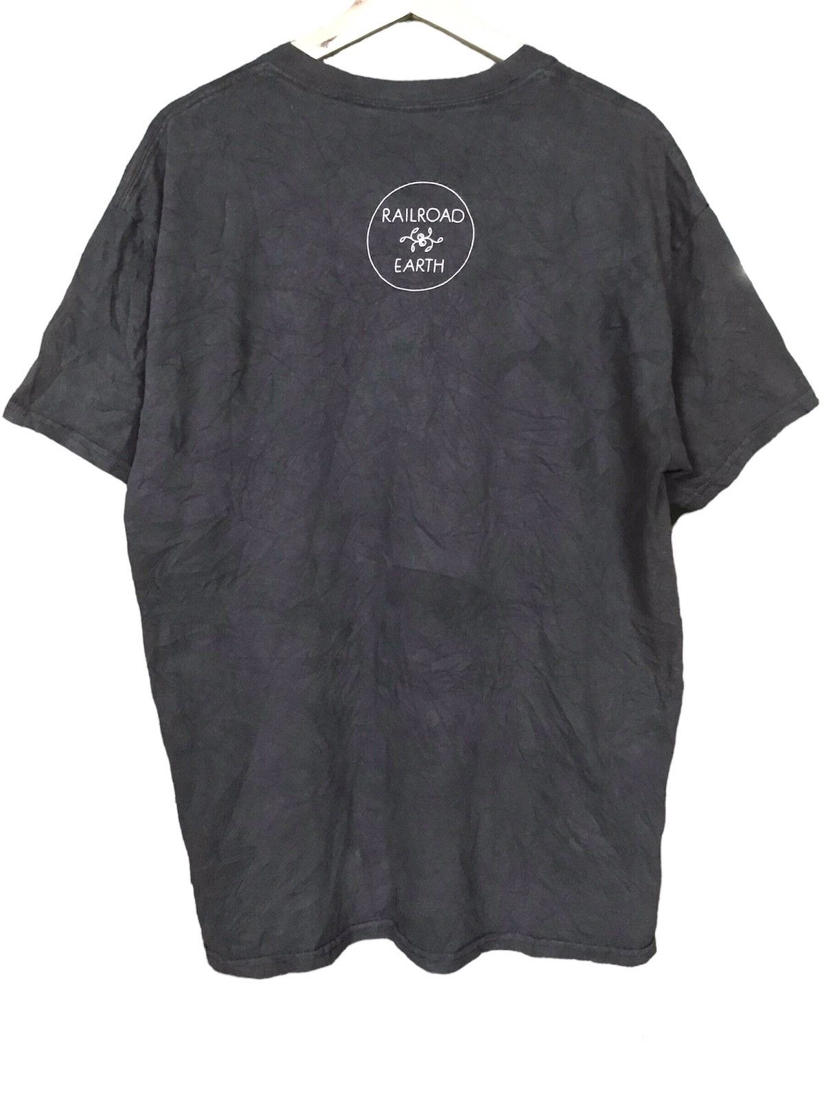 Band Tees Railroad Earth Tshirt Short Sleeve Crewneck Pullover Size US L / EU 52-54 / 3 - 2 Thumbnail