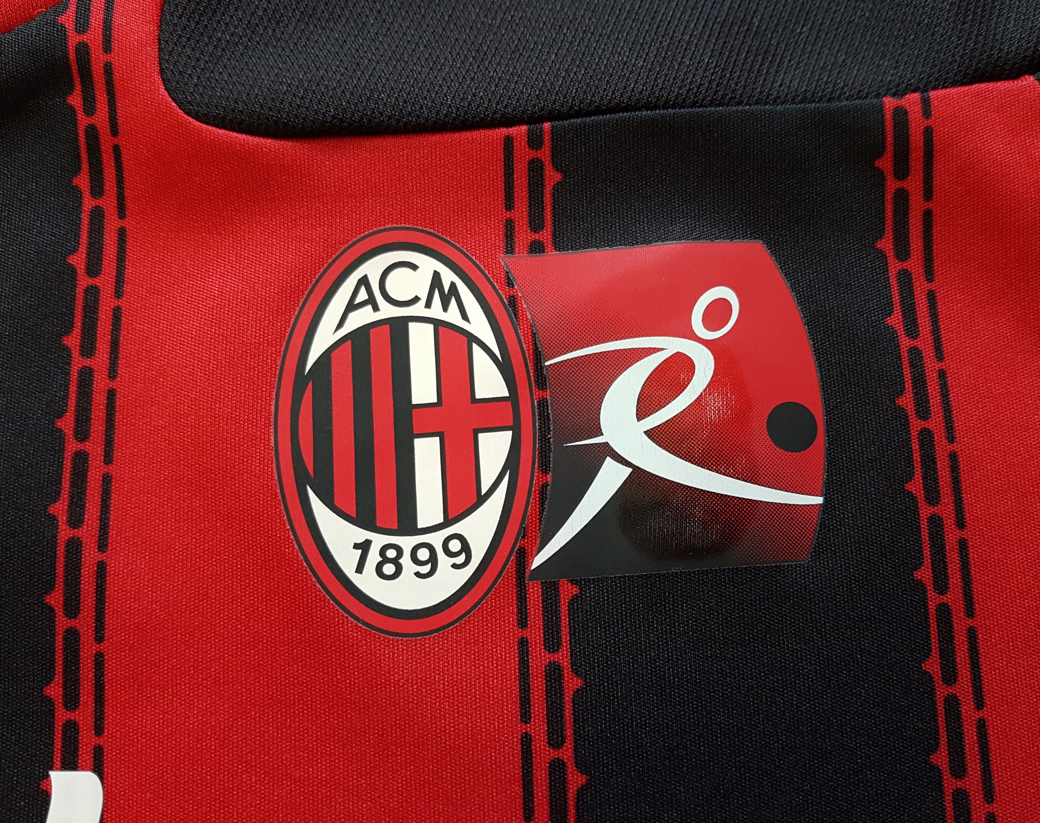 Adidas Milan AC 2012 Football Soccer Jersey Shirt Home Adidas Size US XS / EU 42 / 0 - 5 Thumbnail