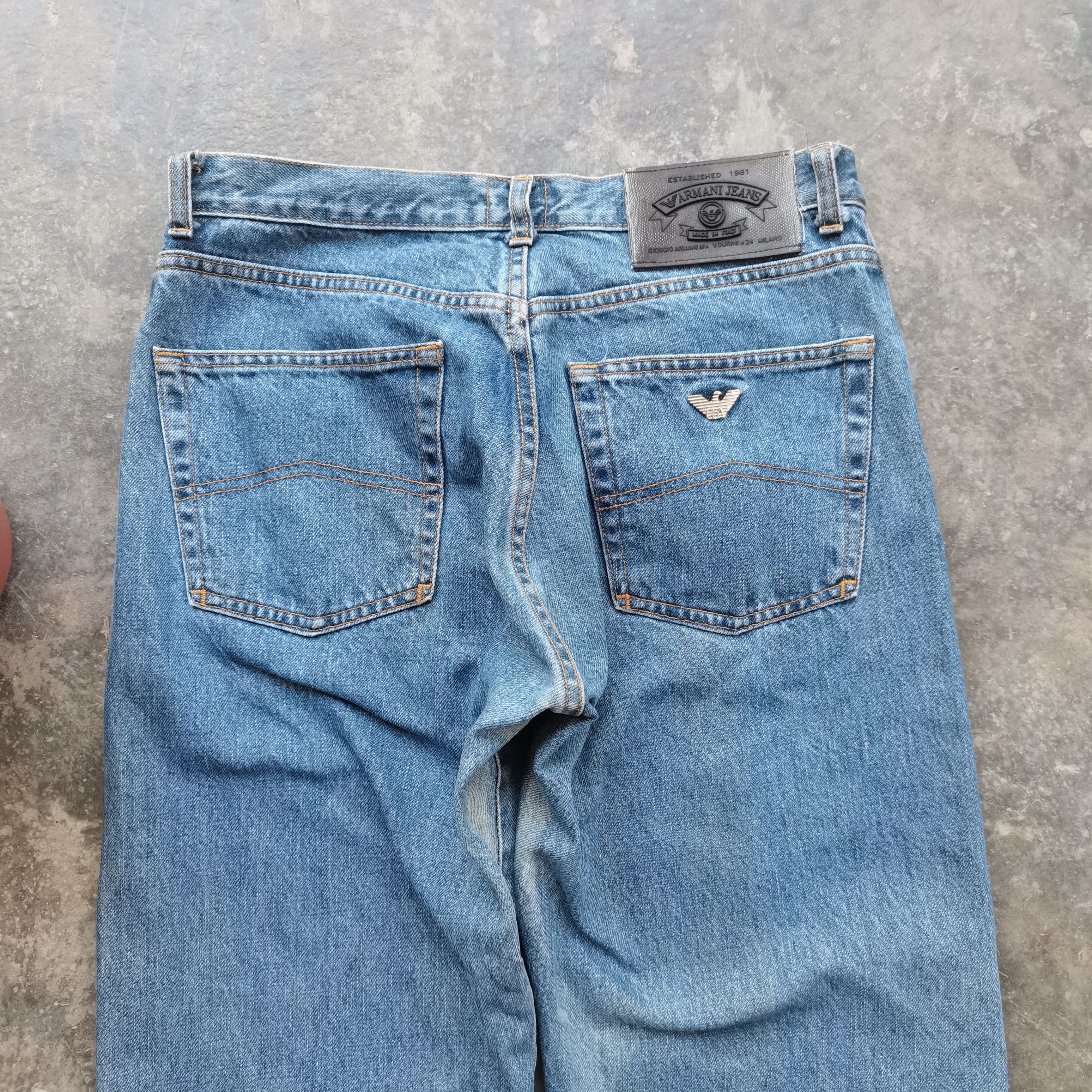 Armani Send Offer🔥Vintage ARMANI JEANS Denim Pants Made In ITALY Size US 31 - 4 Thumbnail
