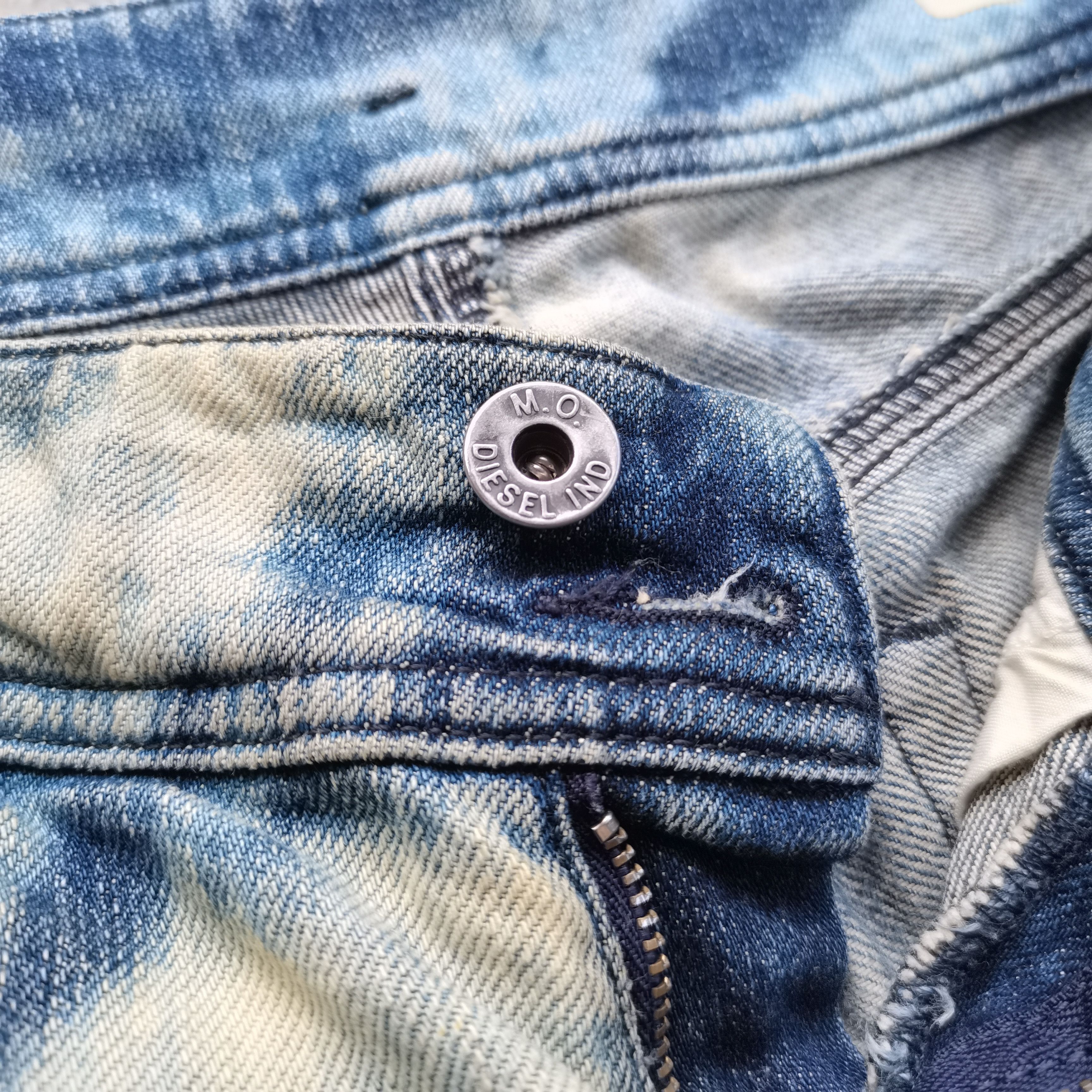 Diesel × Vintage Vintage🔥Diesel Trashed Acid Wash Denim Pants Made In ITALY Size 28" / US 6 / IT 42 - 7 Thumbnail