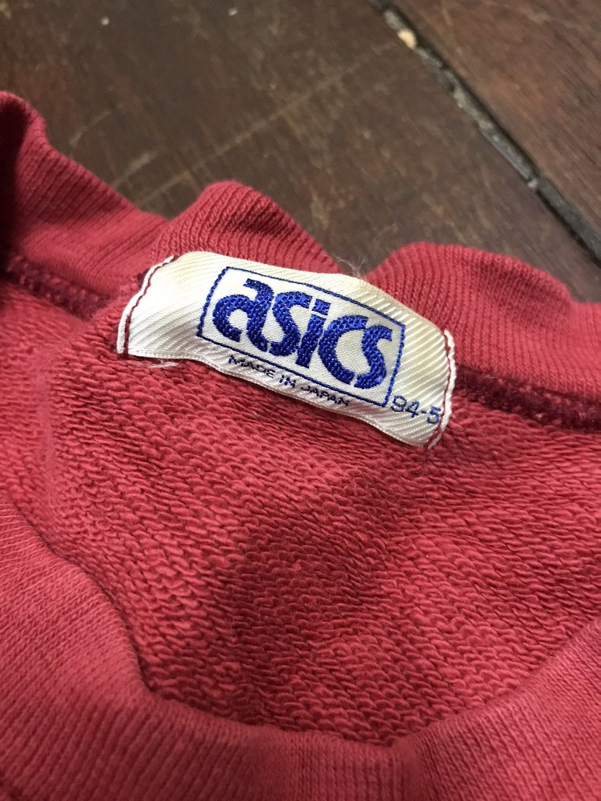 Asics × Japanese Brand × Vintage Vintage asics sweatshirt small logo Size US M / EU 48-50 / 2 - 5 Thumbnail