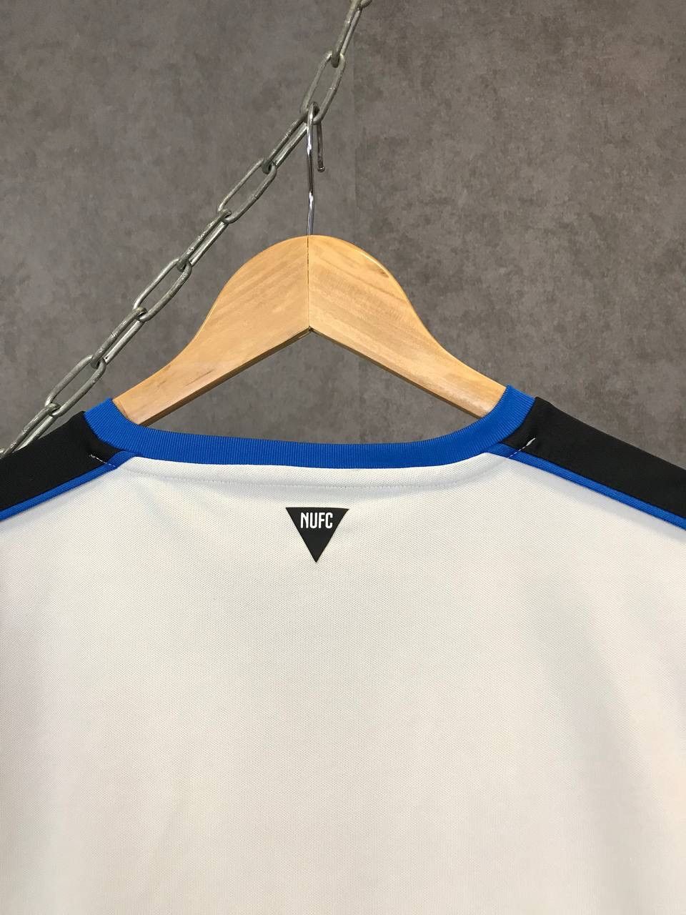 Puma New Castle United soccer jersey puma sportwear tee Size US M / EU 48-50 / 2 - 10 Thumbnail