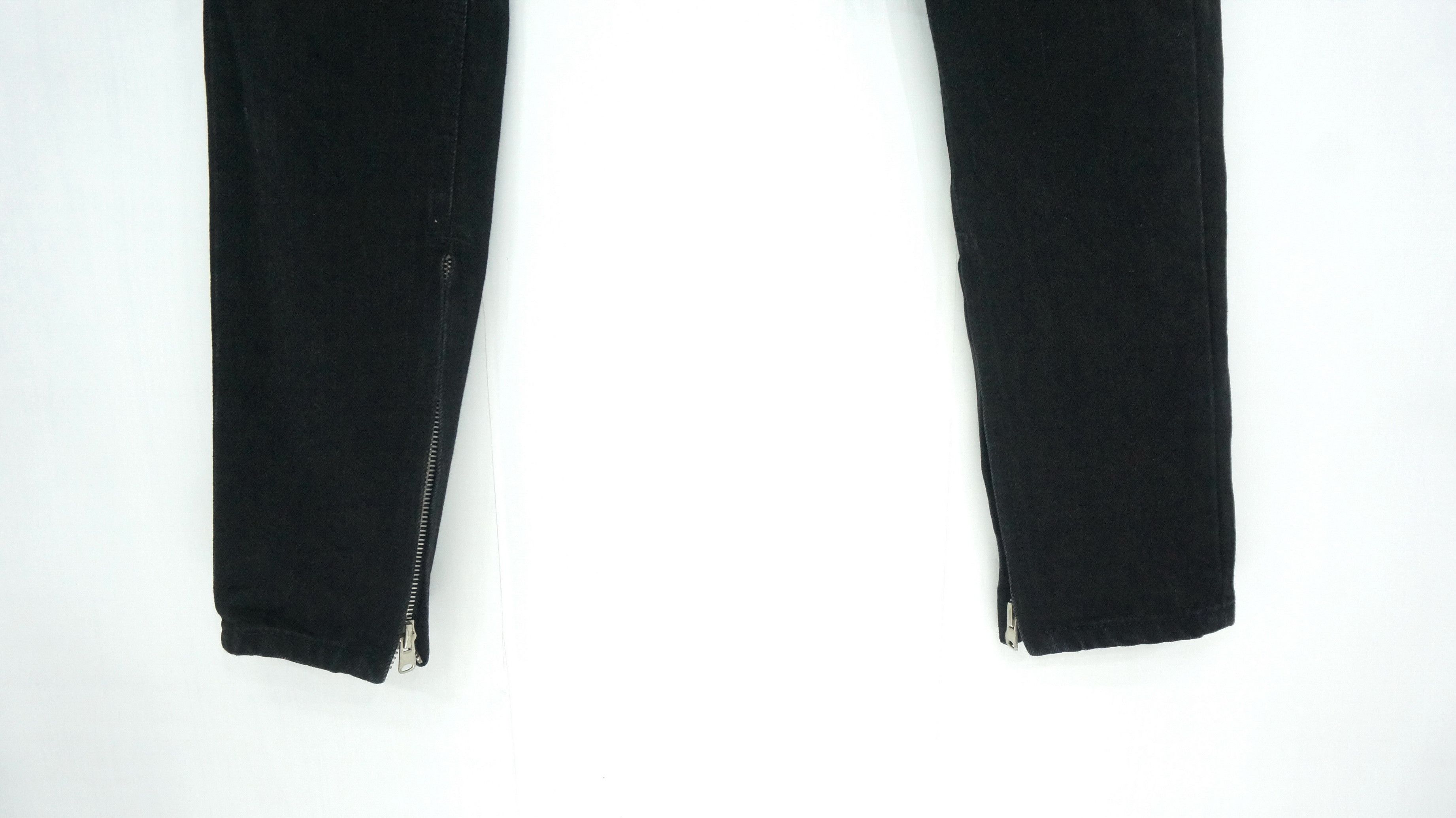 MNML 🔥 MNML Blown Knee Black Crash Denim Size US 29 - 5 Thumbnail