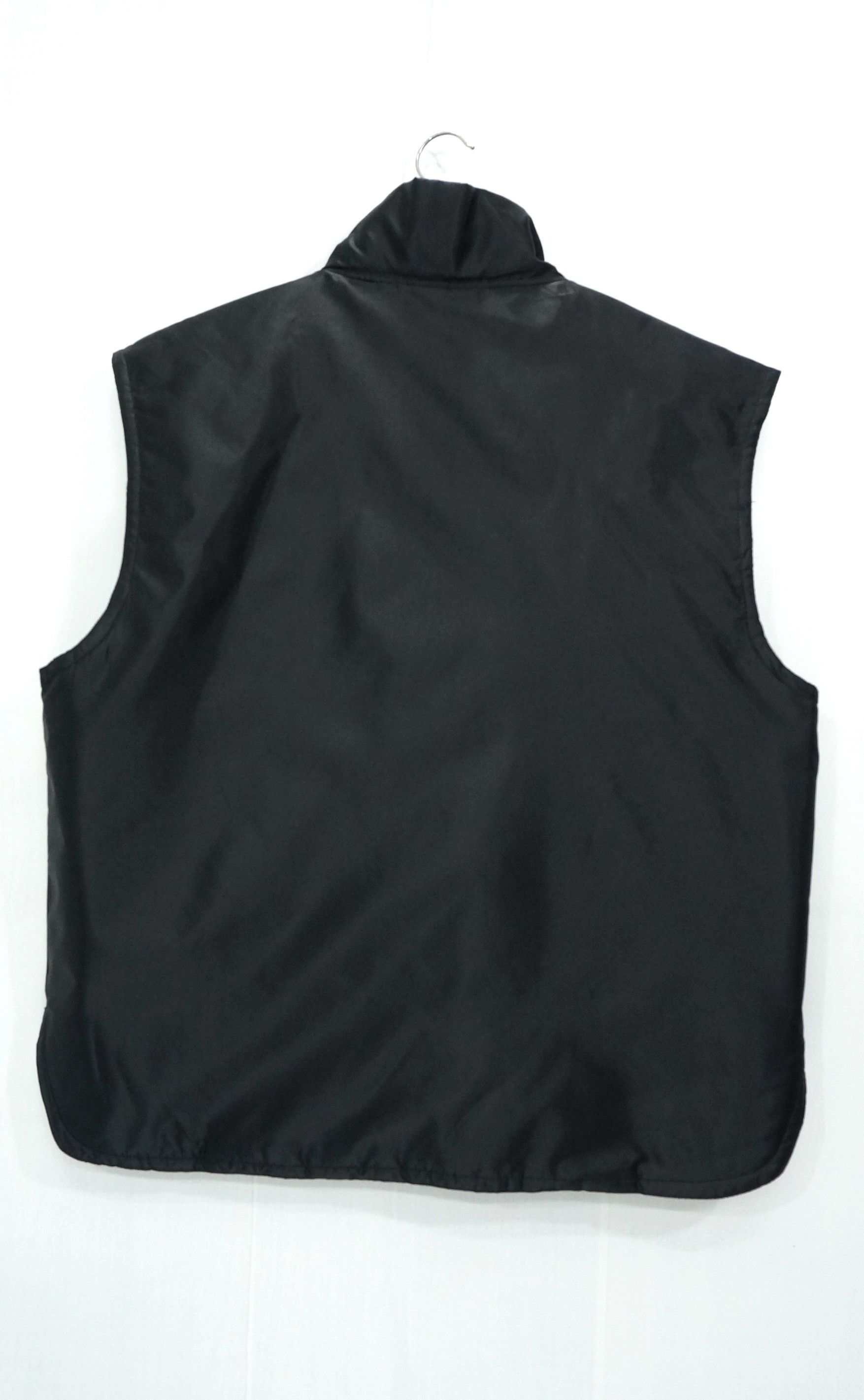 Japanese Brand SUNTORY Light Padded High Neck Black Nylon Vest Size US L / EU 52-54 / 3 - 3 Thumbnail