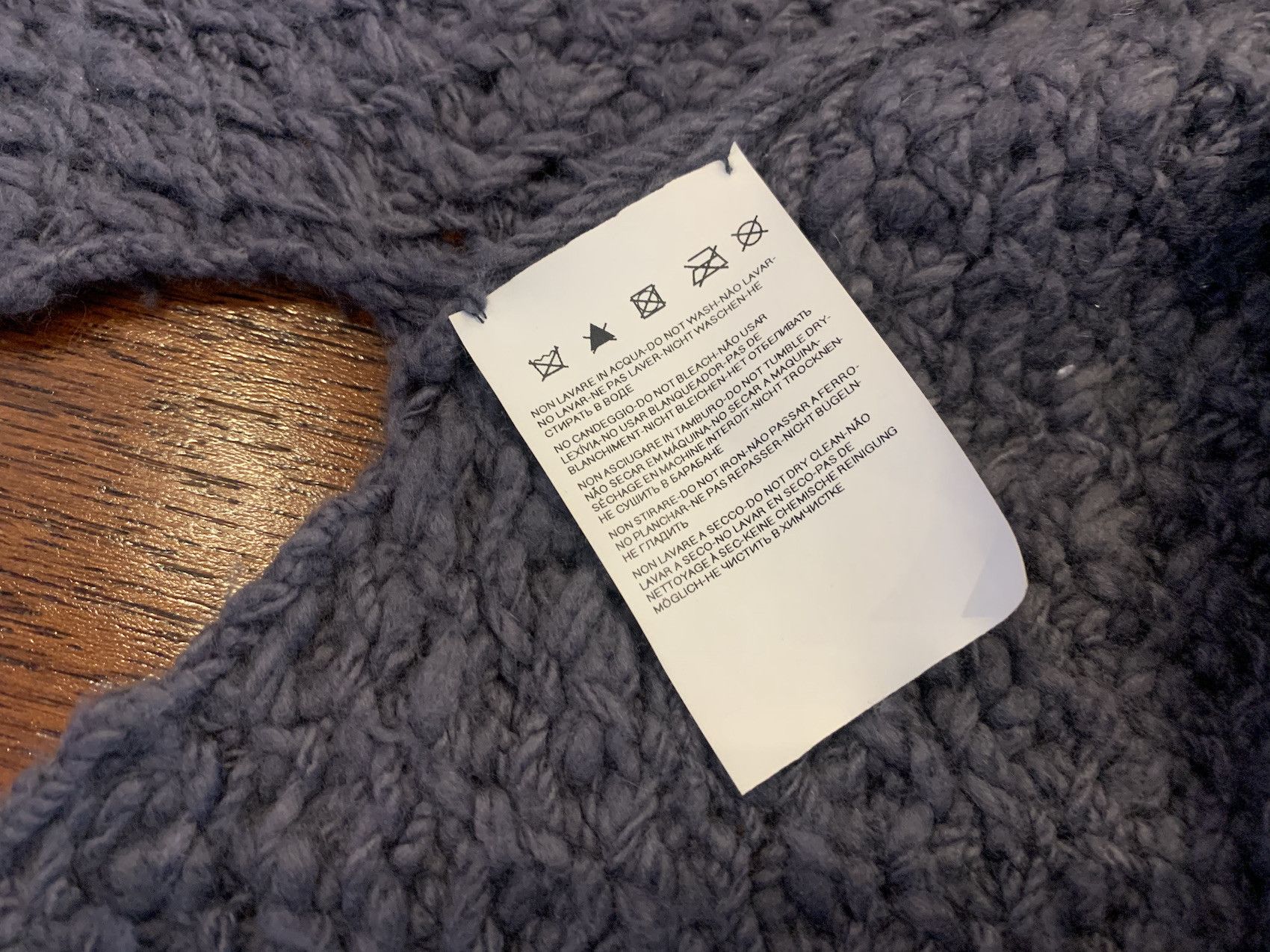 The Elder Statesman FINAL DROP / FW'16 Cashmere Tuck Hood Scarf Size ONE SIZE - 6 Thumbnail