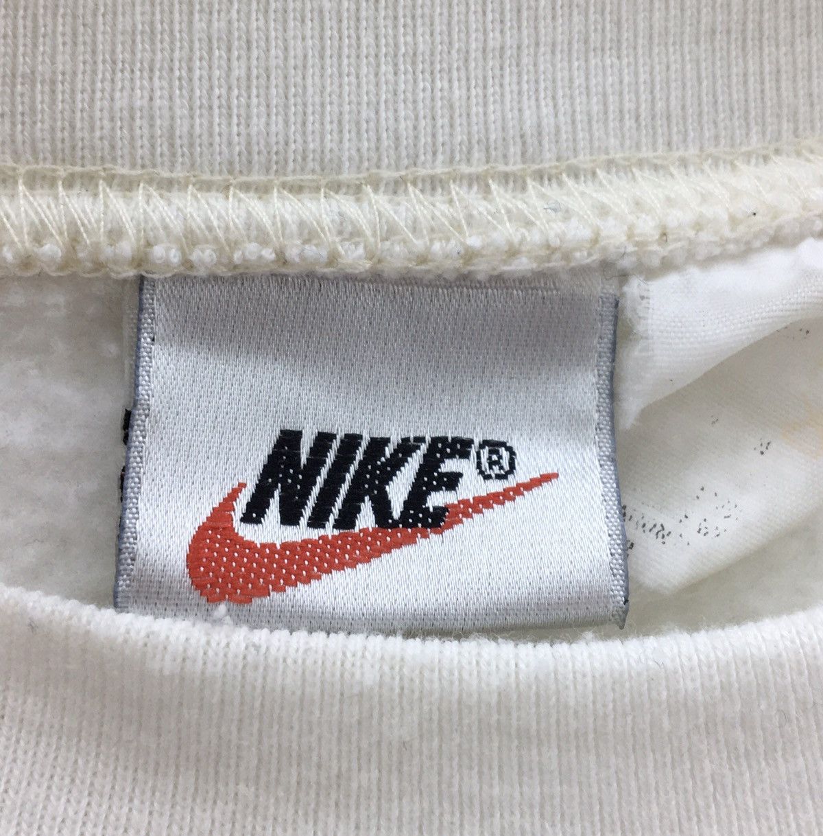 Nike Vintage 90s Nike Swoosh Crewneck Sweatshirt Big Logo Size US M / EU 48-50 / 2 - 10 Thumbnail
