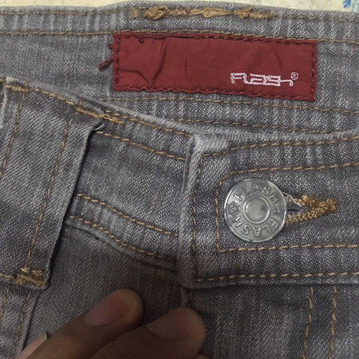 Japanese Brand Vtg Flash Japanese brand Rare style denim jeans Size US 26 / EU 42 - 3 Thumbnail