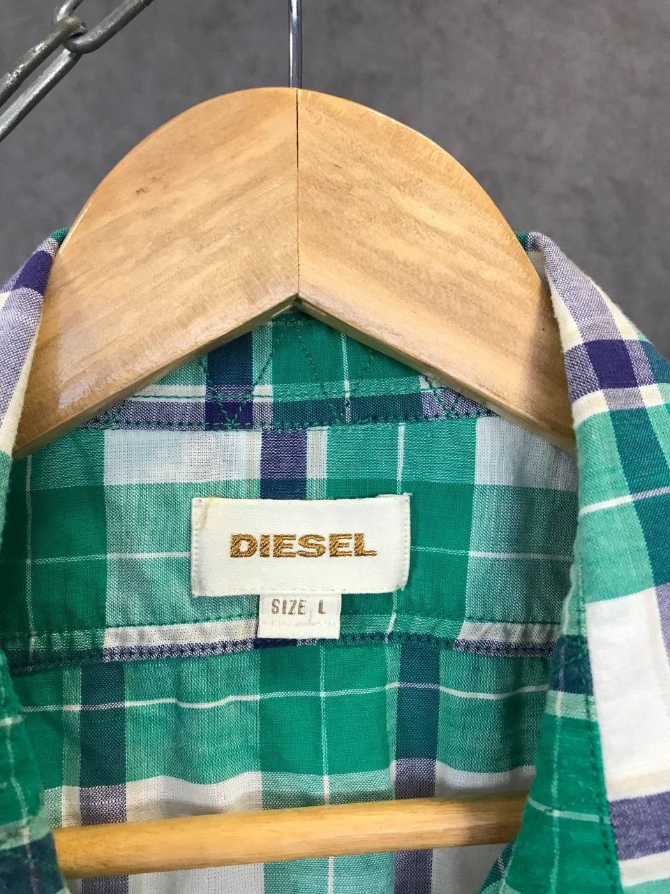 Diesel Diesel vintage short sleeve distressed shirt Size US L / EU 52-54 / 3 - 6 Thumbnail