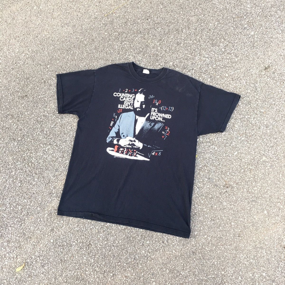 Vintage Thrashed Faded Vintage Y2K The Hangover Poker ERD GRUNGE TEE Size US XL / EU 56 / 4 - 1 Thumbnail