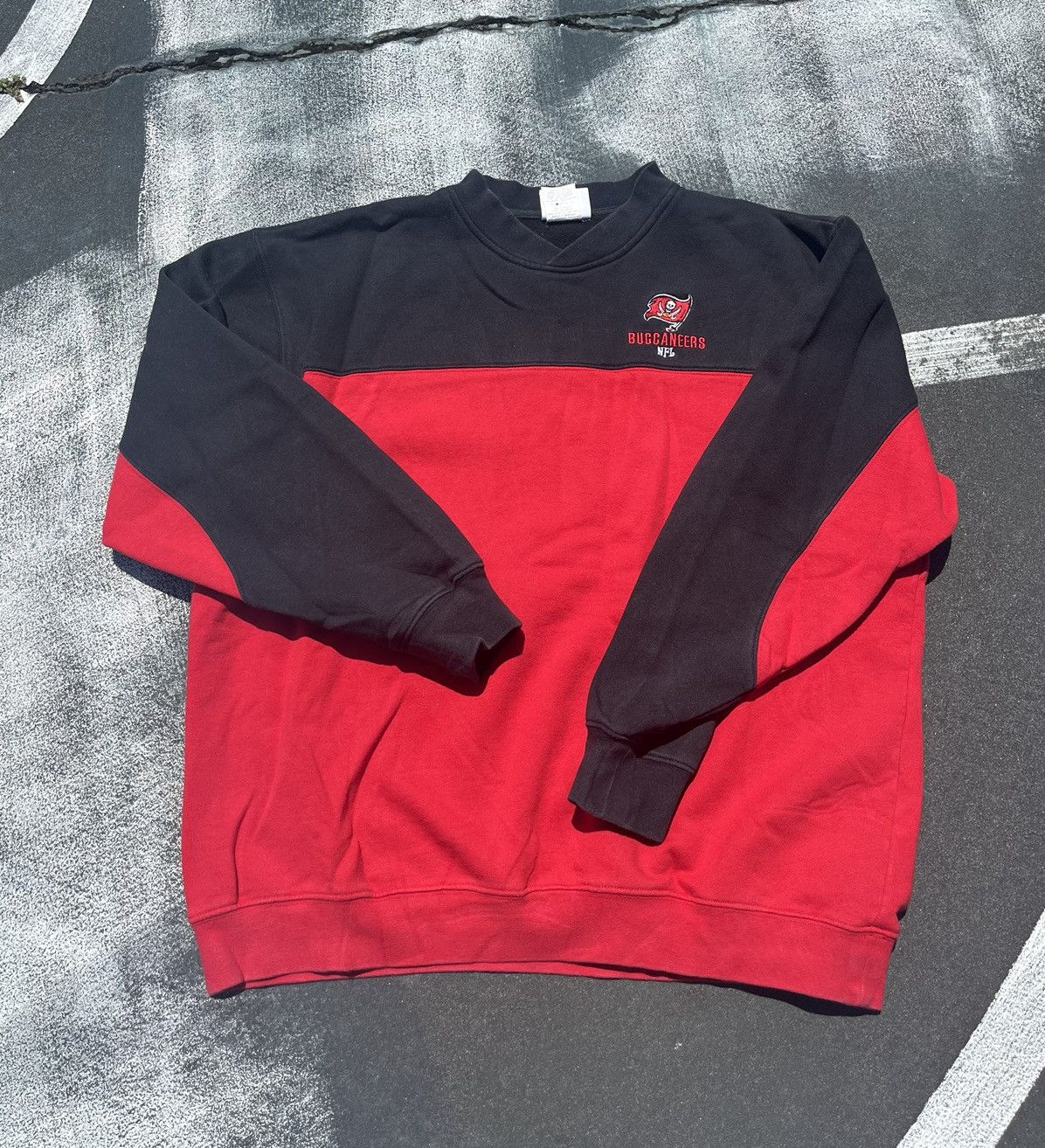 Vintage buccaneers sweatshirt hotsell