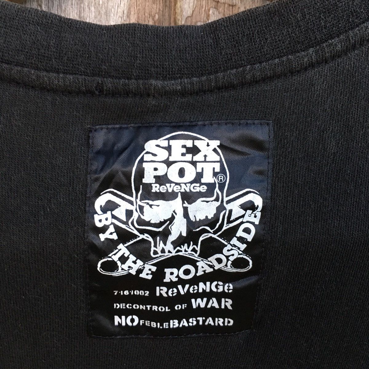 Seditionaries Thrashed Faded Vintage Y2K Sex Pot Revenge ERD GRUNGE TEE Size US M / EU 48-50 / 2 - 4 Thumbnail